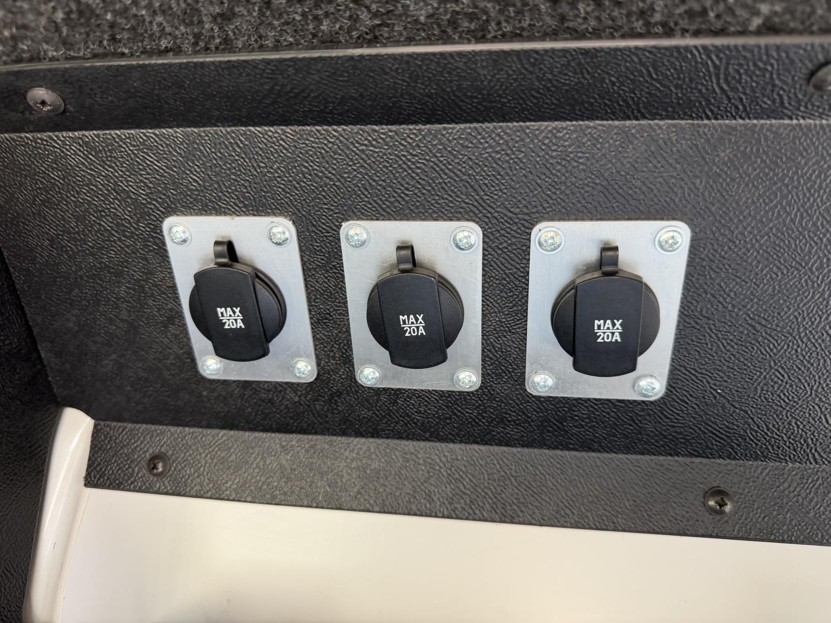 Volkswagen Crafter 2.0 TDI CR35 BlueMotion Tech Trendline Panel Van 5dr Diesel Manual FWD MWB High Roof Euro 6 (s/s) (140 ps)