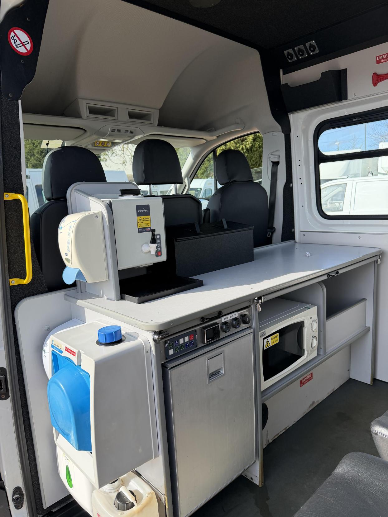 Volkswagen Crafter 2.0 TDI CR35 BlueMotion Tech Trendline Panel Van 5dr Diesel Manual FWD MWB High Roof Euro 6 (s/s) (140 ps)