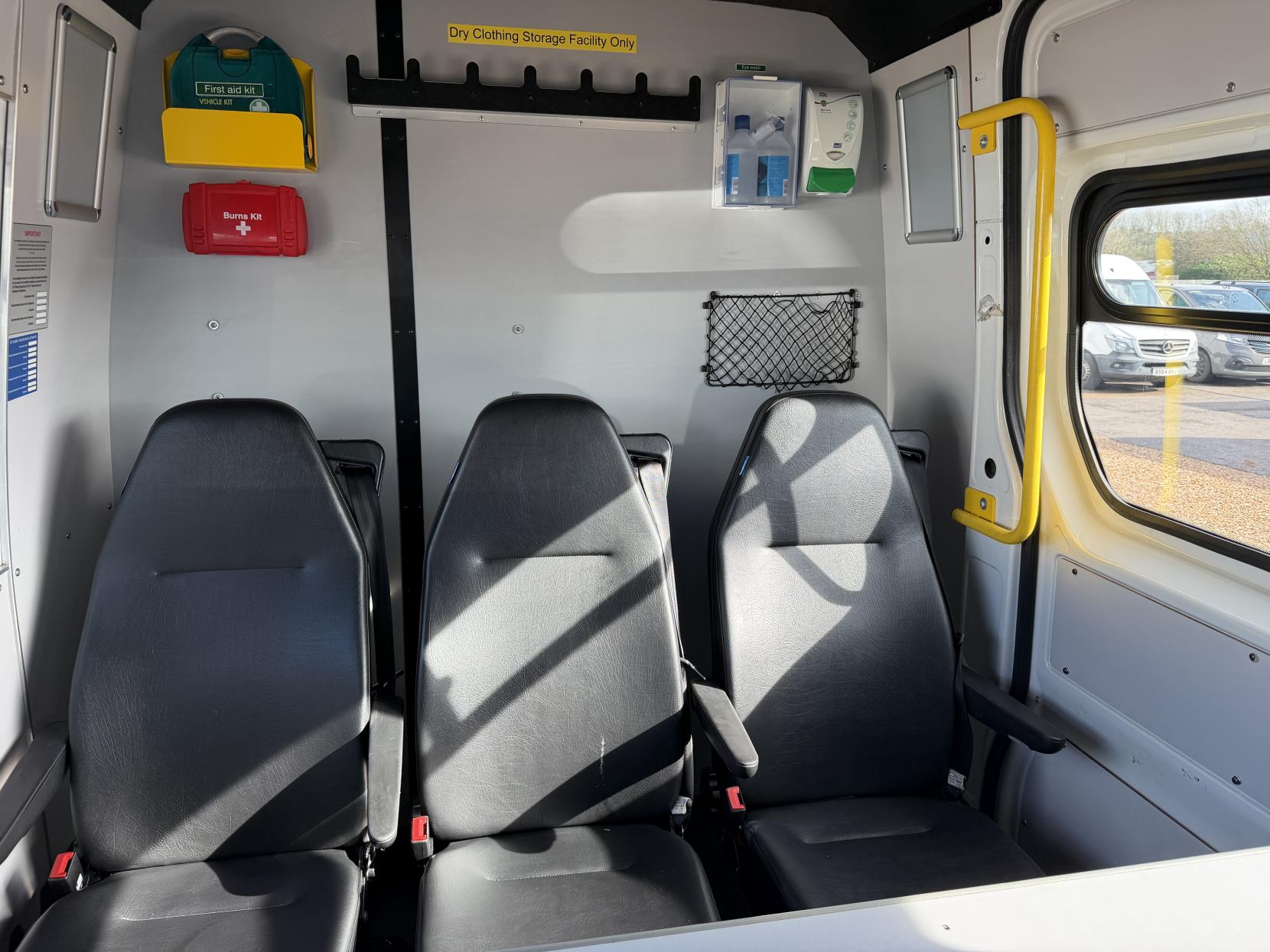 Volkswagen Crafter 2.0 TDI CR35 BlueMotion Tech Trendline Panel Van 5dr Diesel Manual FWD MWB High Roof Euro 6 (s/s) (140 ps)