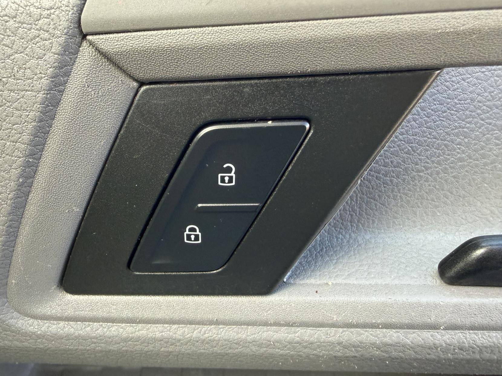 MAN TGE 2.0 3140d Panel Van 5dr Diesel Manual FWD LWB High Roof Euro 6 (s/s) (140 ps)