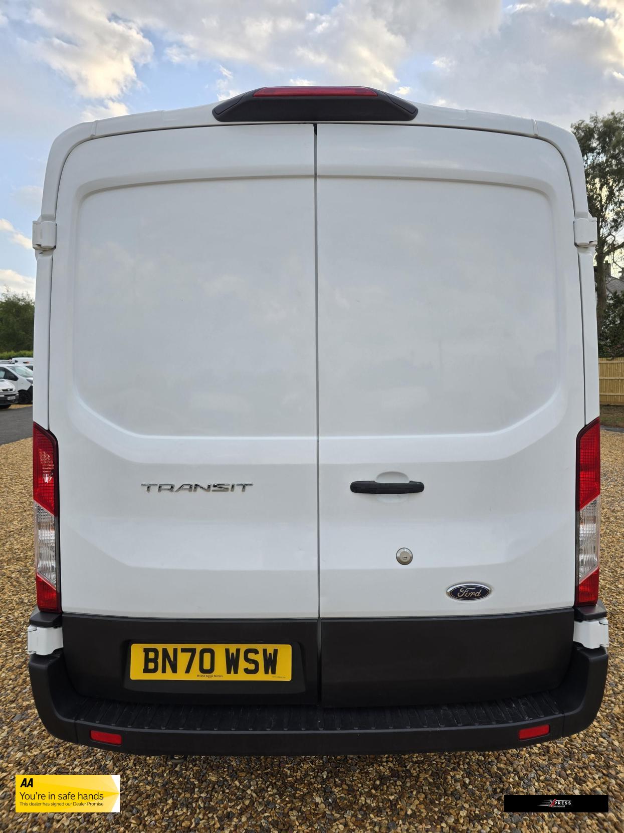 Ford Transit Transit 2.0 350 EcoBlue Leader Panel Van 5dr Diesel Manual FWD L3 H2 Euro 6 (s/s) (130 ps)