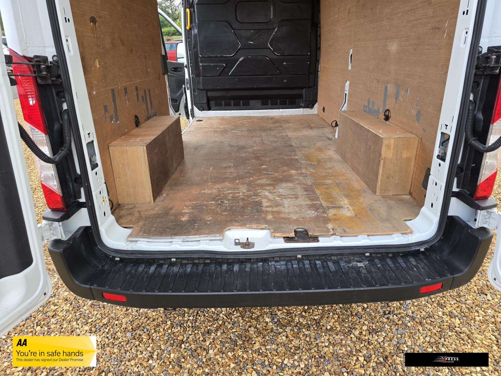Ford Transit Transit 2.0 350 EcoBlue Leader Panel Van 5dr Diesel Manual FWD L3 H2 Euro 6 (s/s) (130 ps)