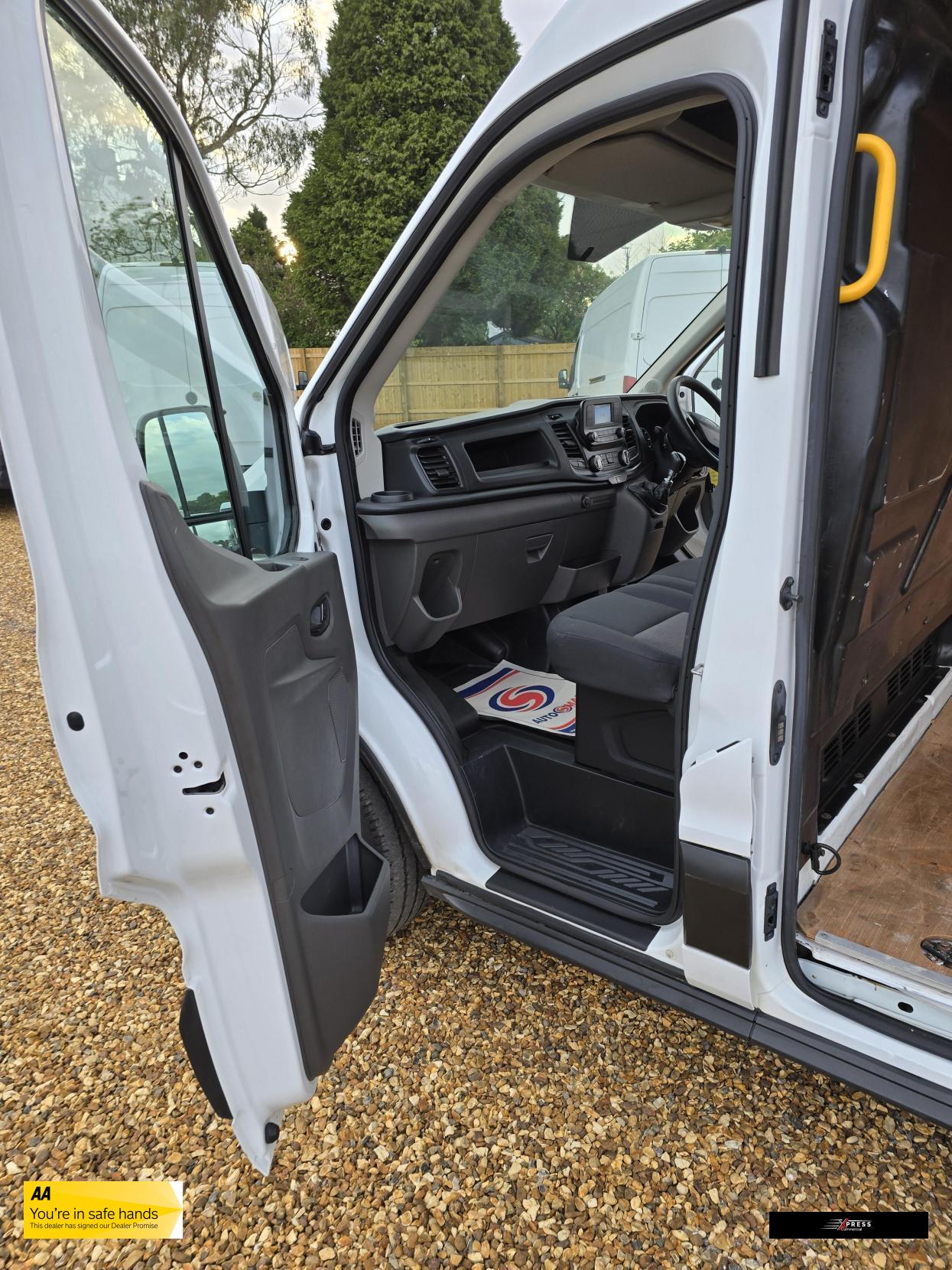 Ford Transit Transit 2.0 350 EcoBlue Leader Panel Van 5dr Diesel Manual FWD L3 H2 Euro 6 (s/s) (130 ps)