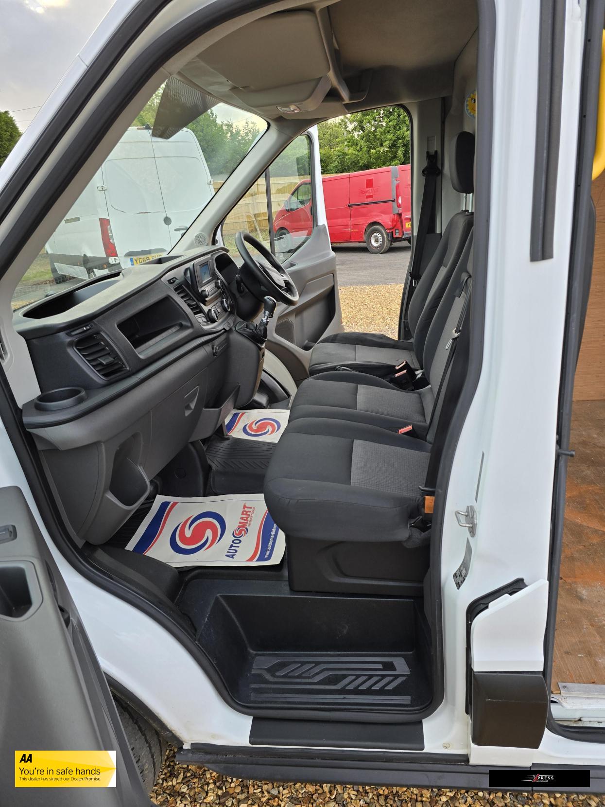 Ford Transit Transit 2.0 350 EcoBlue Leader Panel Van 5dr Diesel Manual FWD L3 H2 Euro 6 (s/s) (130 ps)