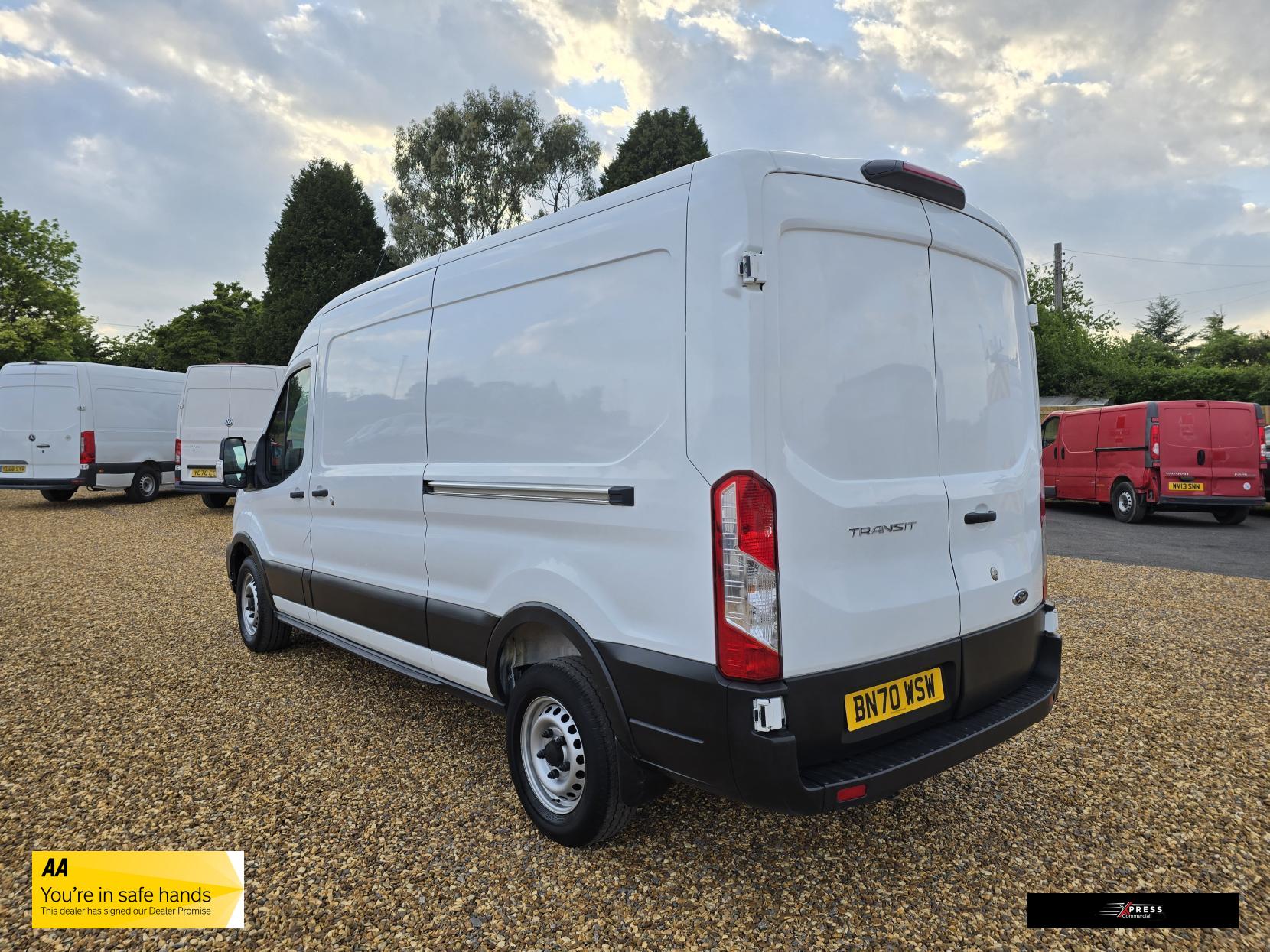 Ford Transit Transit 2.0 350 EcoBlue Leader Panel Van 5dr Diesel Manual FWD L3 H2 Euro 6 (s/s) (130 ps)