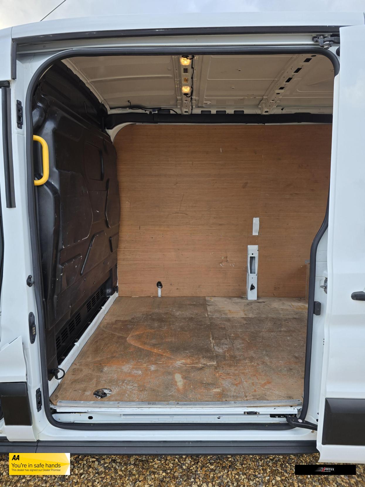 Ford Transit Transit 2.0 350 EcoBlue Leader Panel Van 5dr Diesel Manual FWD L3 H2 Euro 6 (s/s) (130 ps)