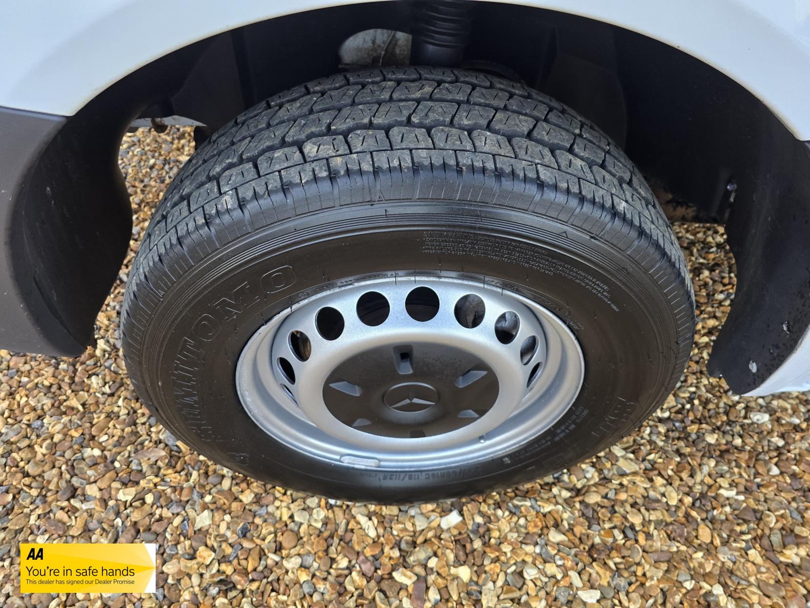 Mercedes-Benz Sprinter 2.1 314 CDI Chassis Cab 4dr Diesel Manual RWD L3 (209 g/km, 140 bhp)
