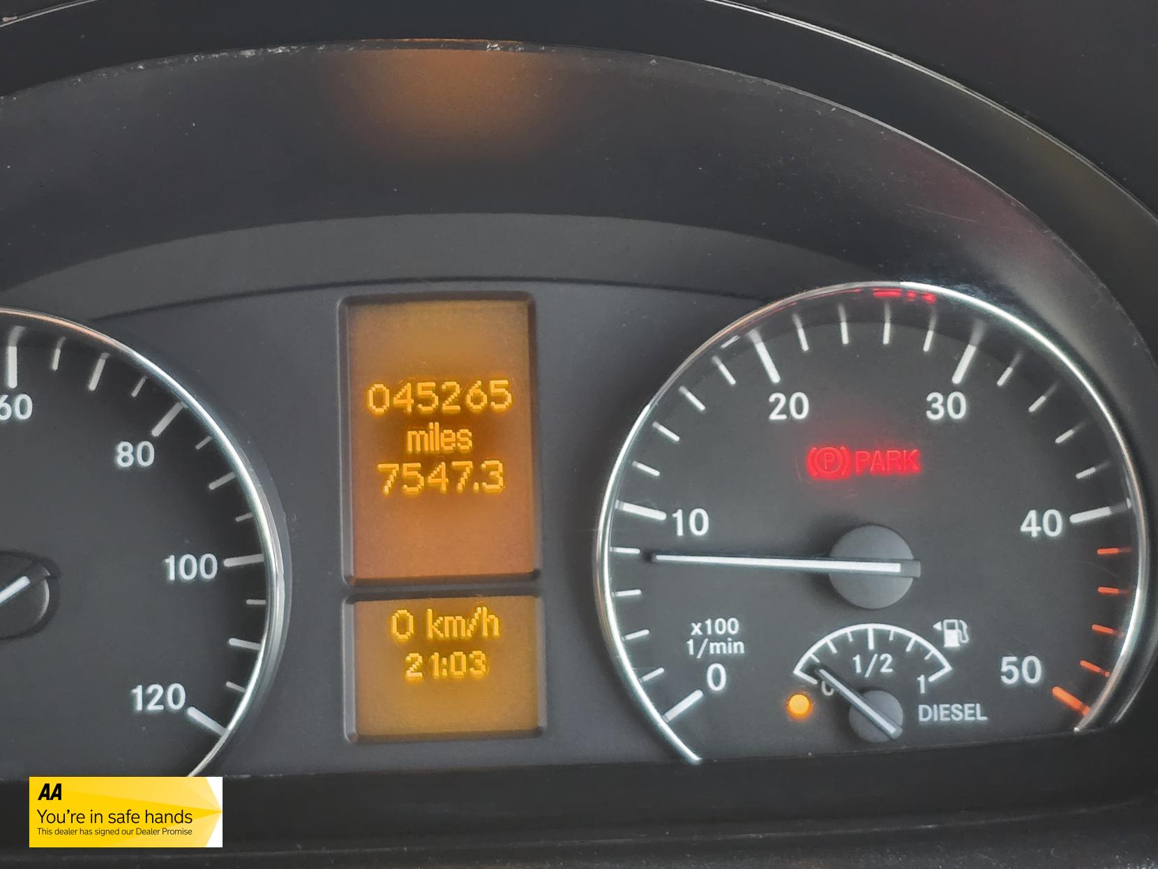 Mercedes-Benz Sprinter 2.1 314 CDI Chassis Cab 4dr Diesel Manual RWD L3 (209 g/km, 140 bhp)