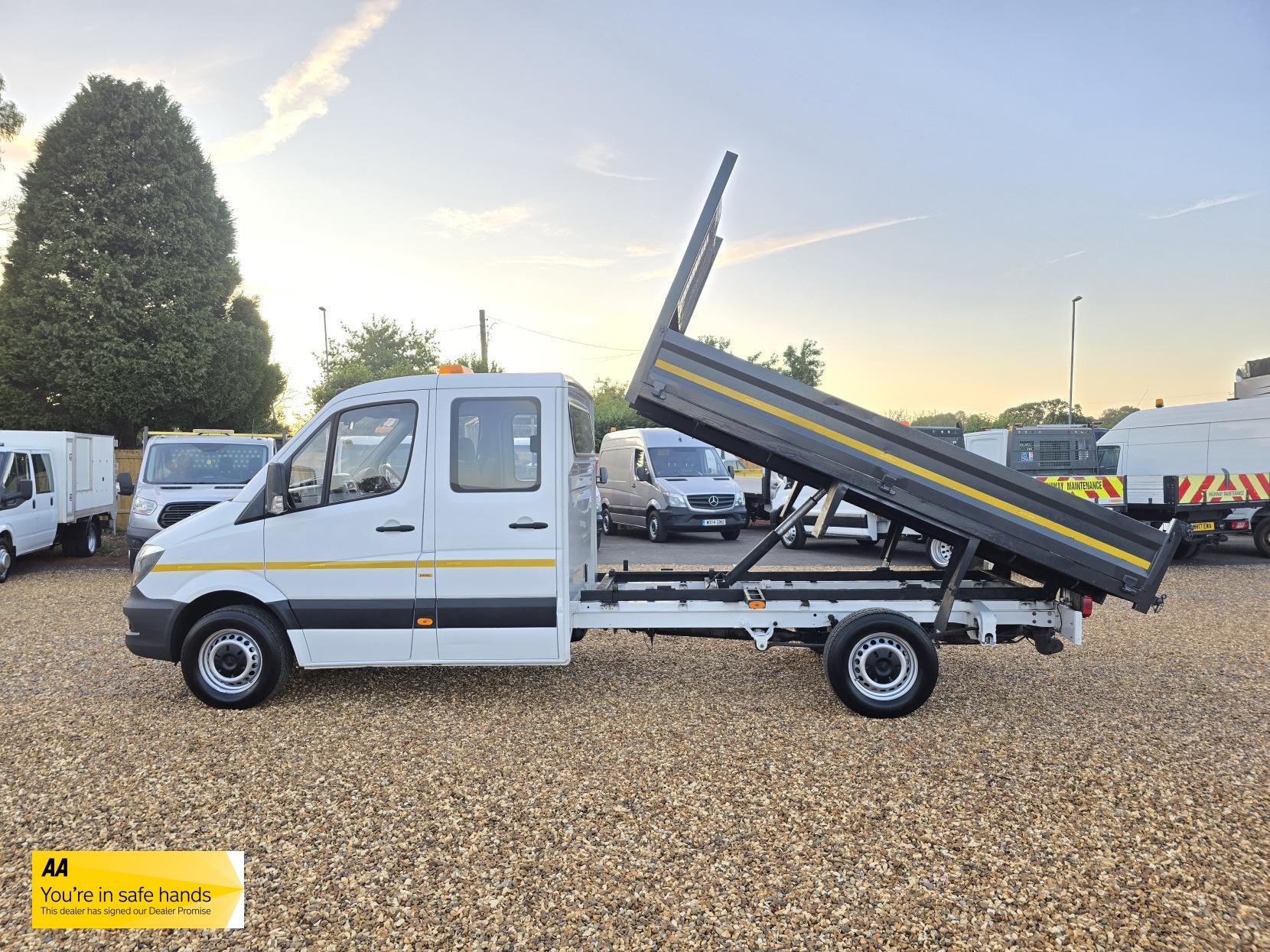 Mercedes-Benz Sprinter 2.1 314 CDI Chassis Cab 4dr Diesel Manual RWD L3 (209 g/km, 140 bhp)