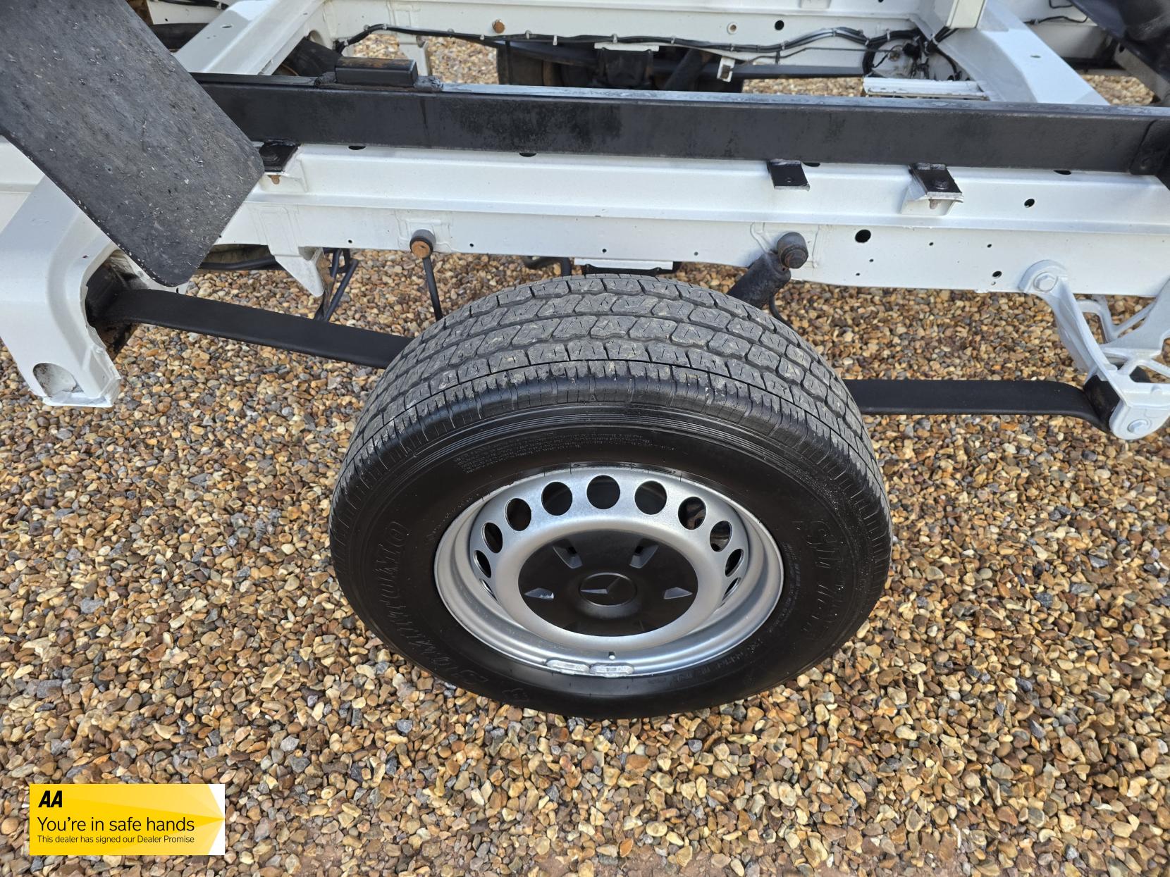 Mercedes-Benz Sprinter 2.1 314 CDI Chassis Cab 4dr Diesel Manual RWD L3 (209 g/km, 140 bhp)