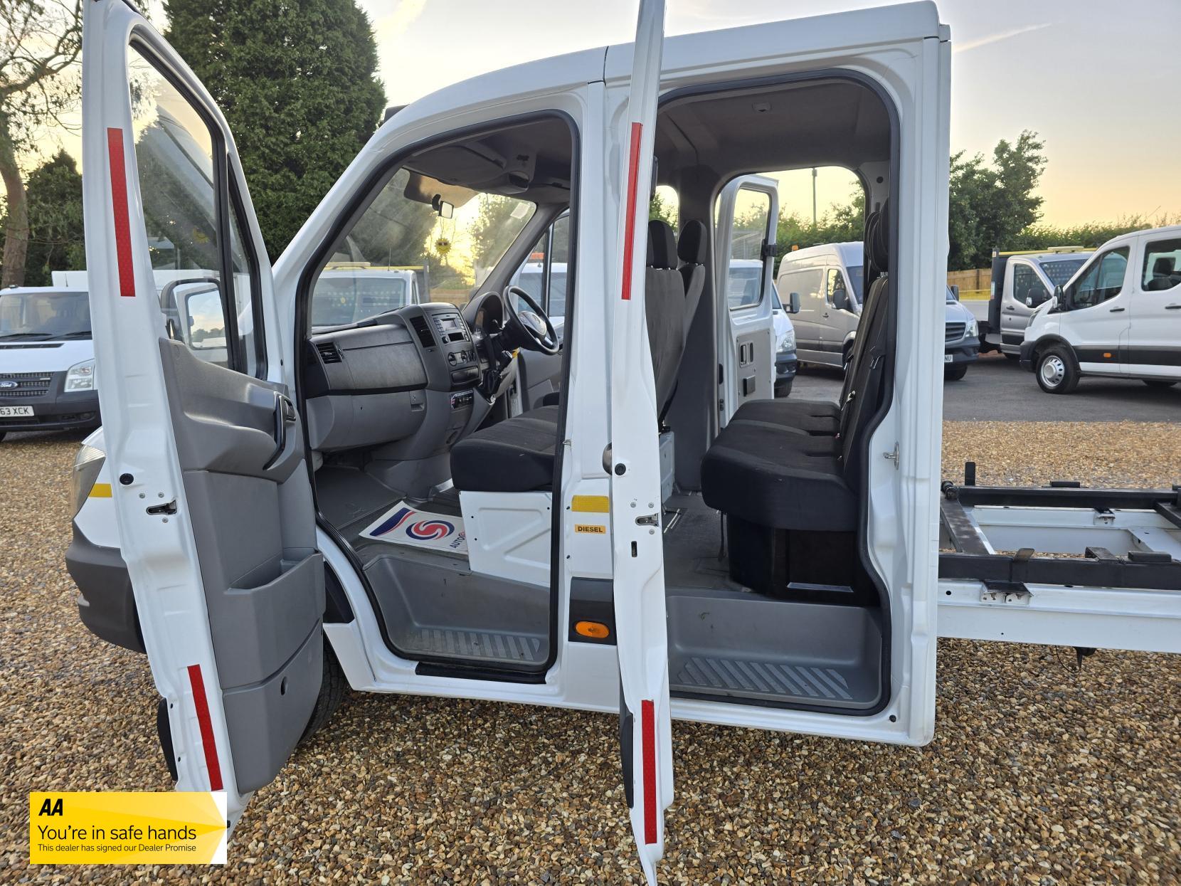 Mercedes-Benz Sprinter 2.1 314 CDI Chassis Cab 4dr Diesel Manual RWD L3 (209 g/km, 140 bhp)