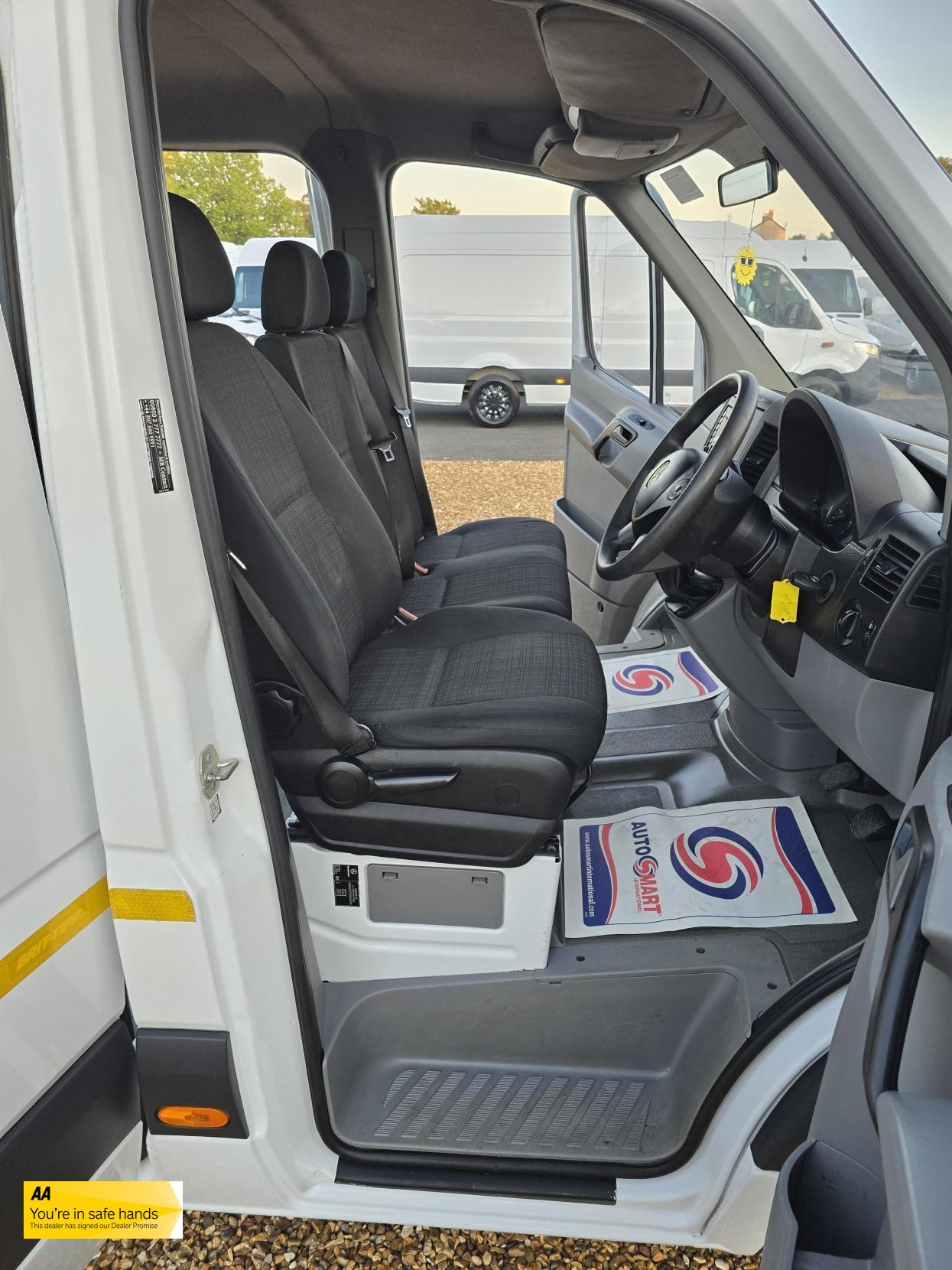 Mercedes-Benz Sprinter 2.1 314 CDI Chassis Cab 4dr Diesel Manual RWD L3 (209 g/km, 140 bhp)