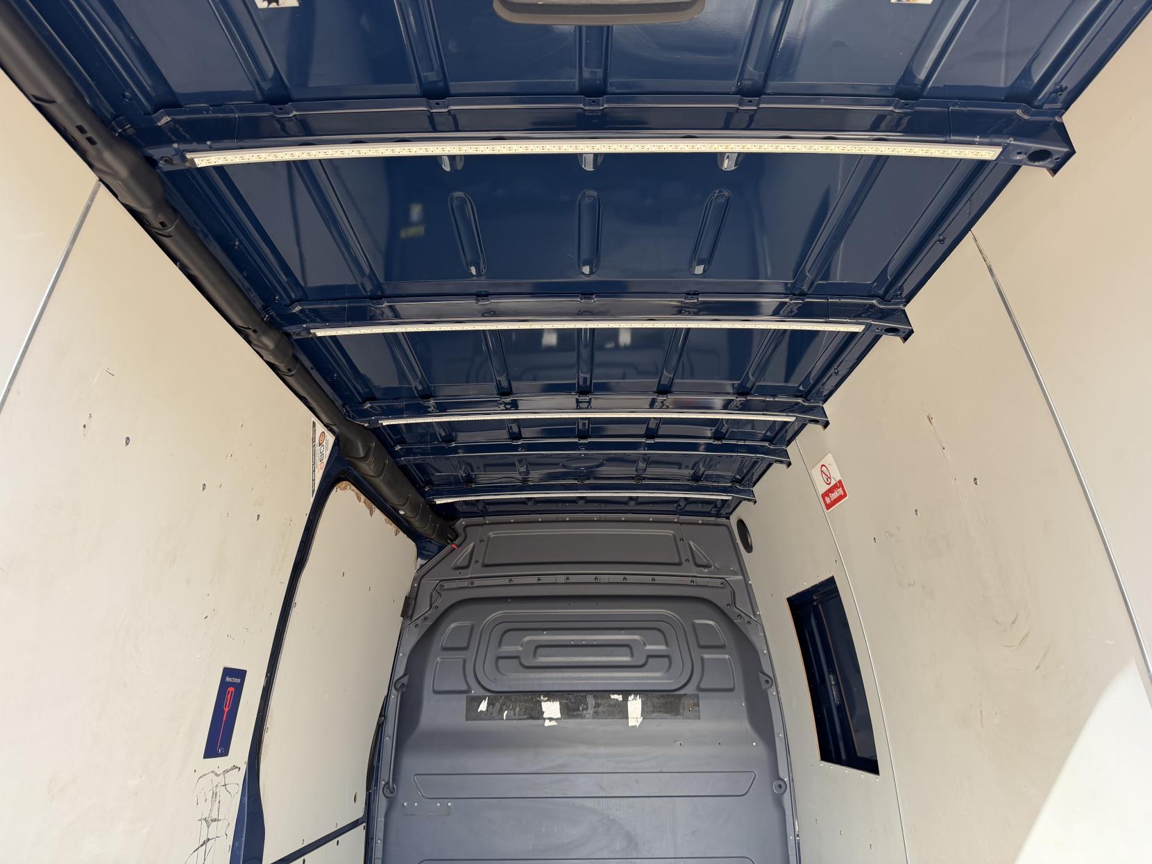 2019 Mercedes-Benz Sprinter 2.1 316 CDI Panel Van 5dr Diesel Manual RWD L2 H2 Euro 6 (163 ps) - Thumbnail 30