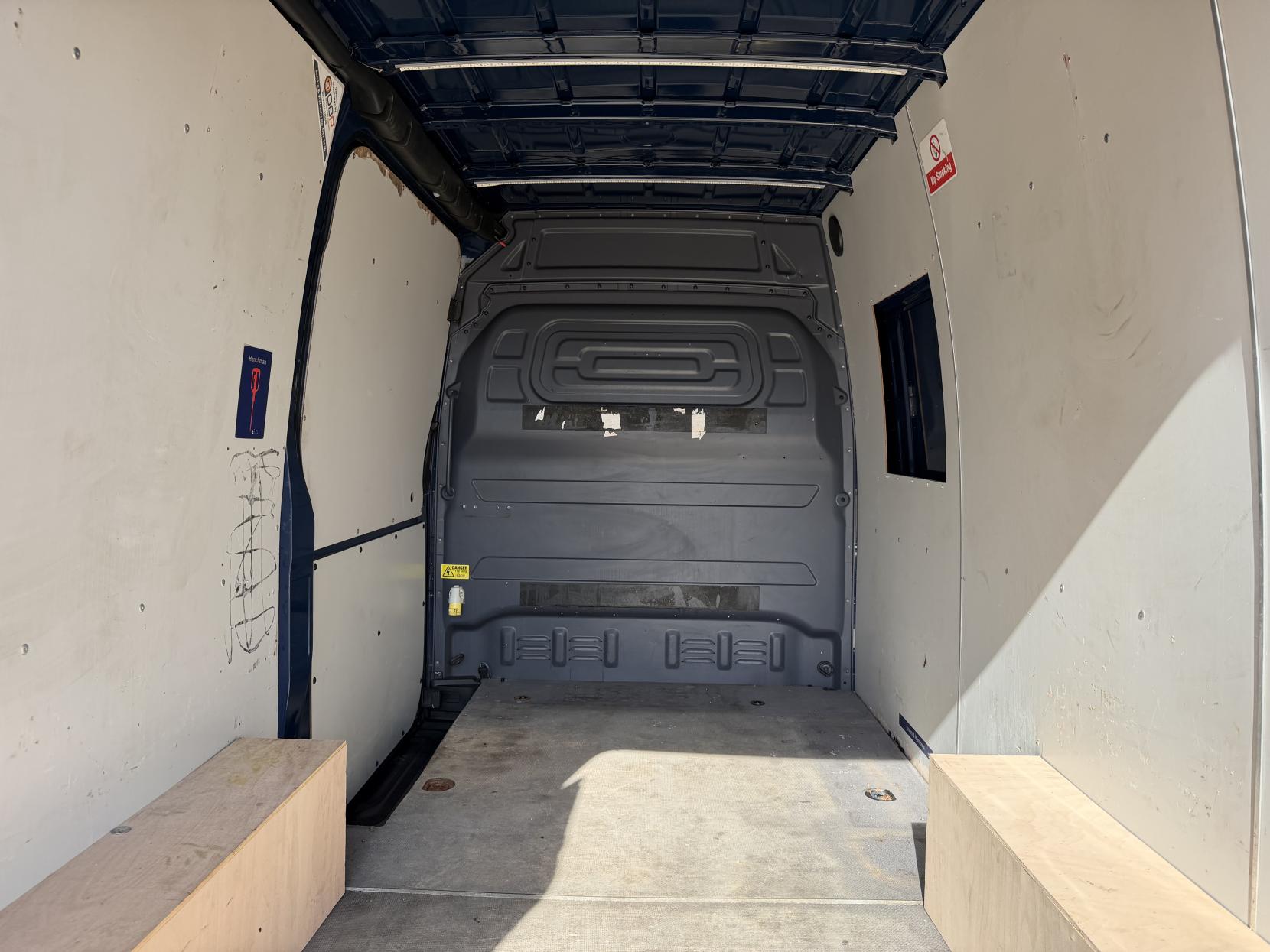 2019 Mercedes-Benz Sprinter 2.1 316 CDI Panel Van 5dr Diesel Manual RWD L2 H2 Euro 6 (163 ps) - Thumbnail 28