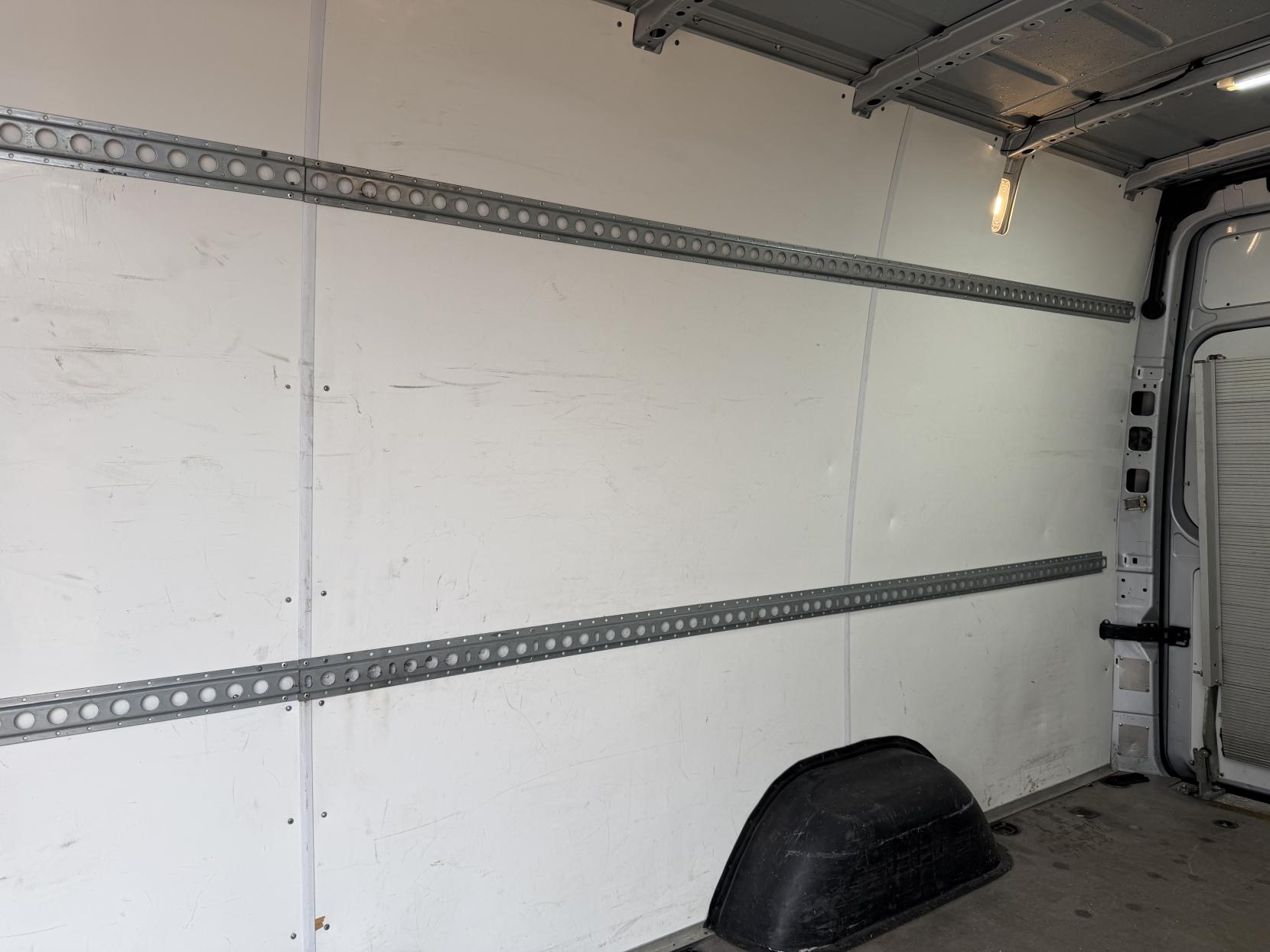 Mercedes-Benz Sprinter 2.1 314 CDI Panel Van 5dr Diesel Manual RWD L3 H2 Euro 6 (143 ps)