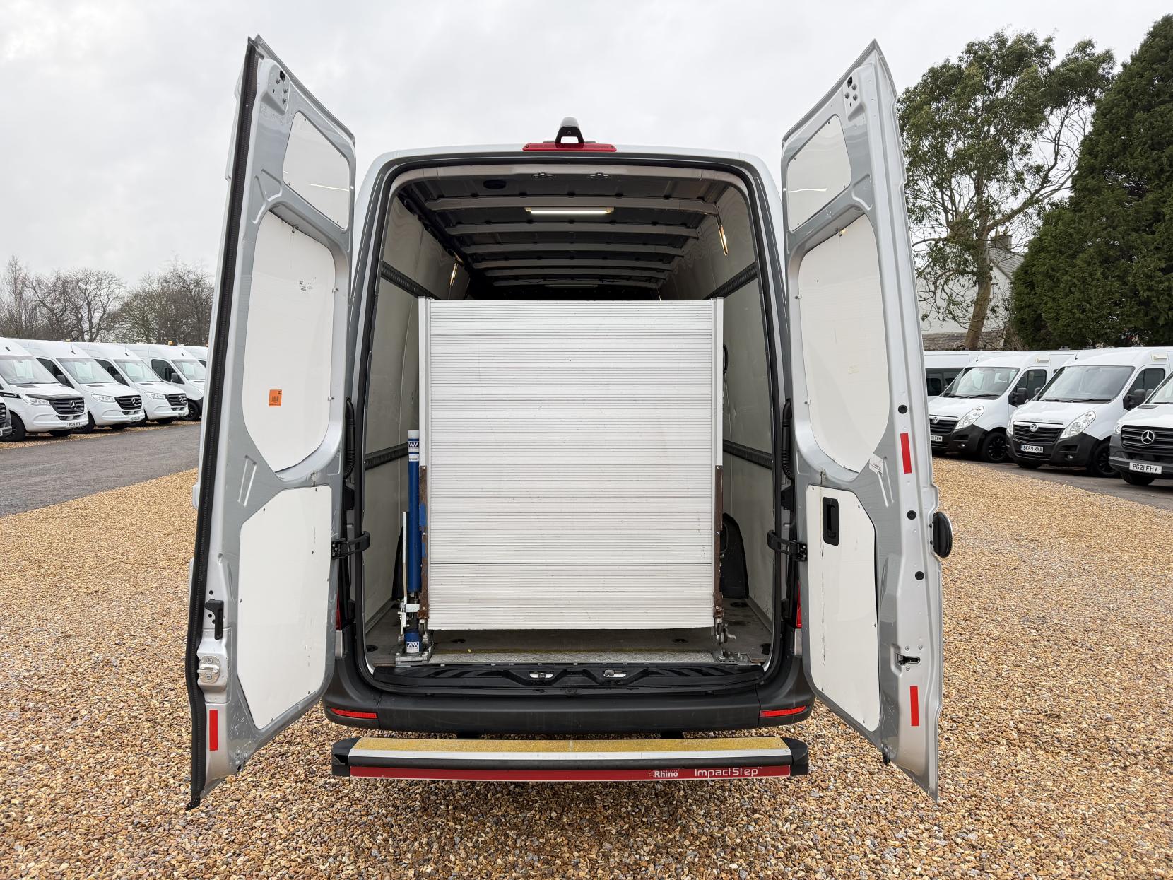 Mercedes-Benz Sprinter 2.1 314 CDI Panel Van 5dr Diesel Manual RWD L3 H2 Euro 6 (143 ps)