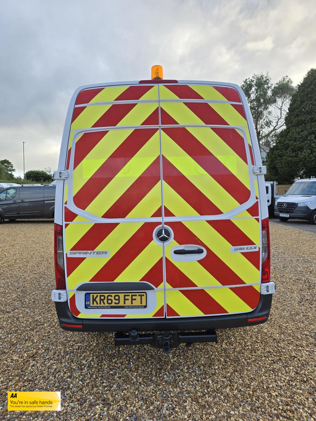 Mercedes-Benz Sprinter 2.1 316 CDI Panel Van 5dr Diesel Manual RWD L2 H2 Euro 6 (163 ps)