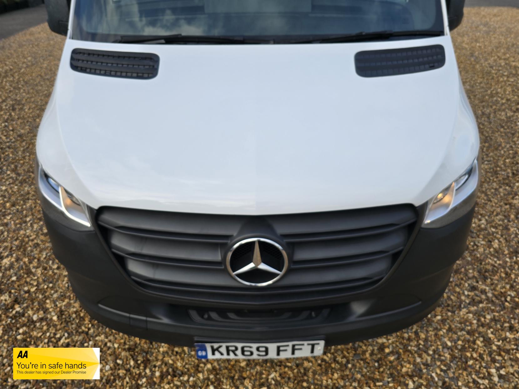 Mercedes-Benz Sprinter 2.1 316 CDI Panel Van 5dr Diesel Manual RWD L2 H2 Euro 6 (163 ps)