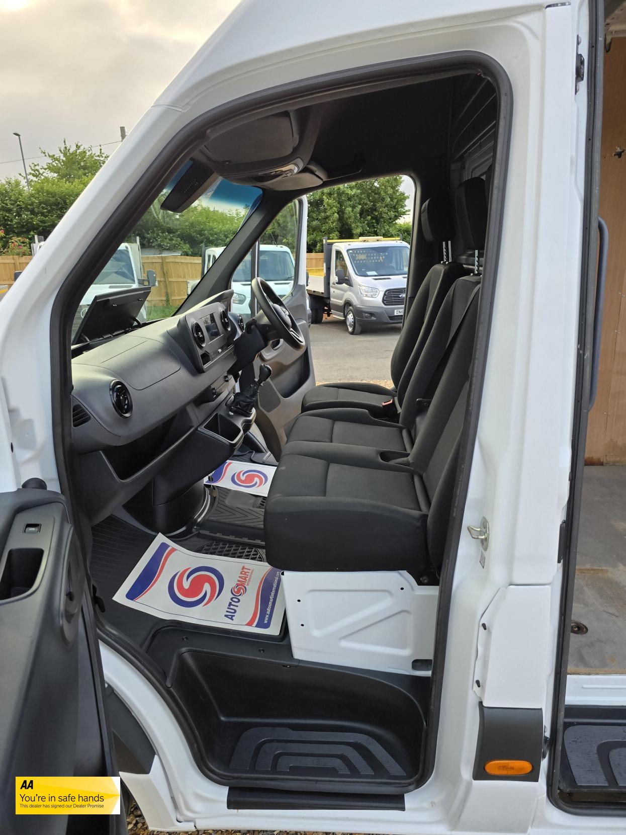 Mercedes-Benz Sprinter 2.1 316 CDI Panel Van 5dr Diesel Manual RWD L2 H2 Euro 6 (163 ps)