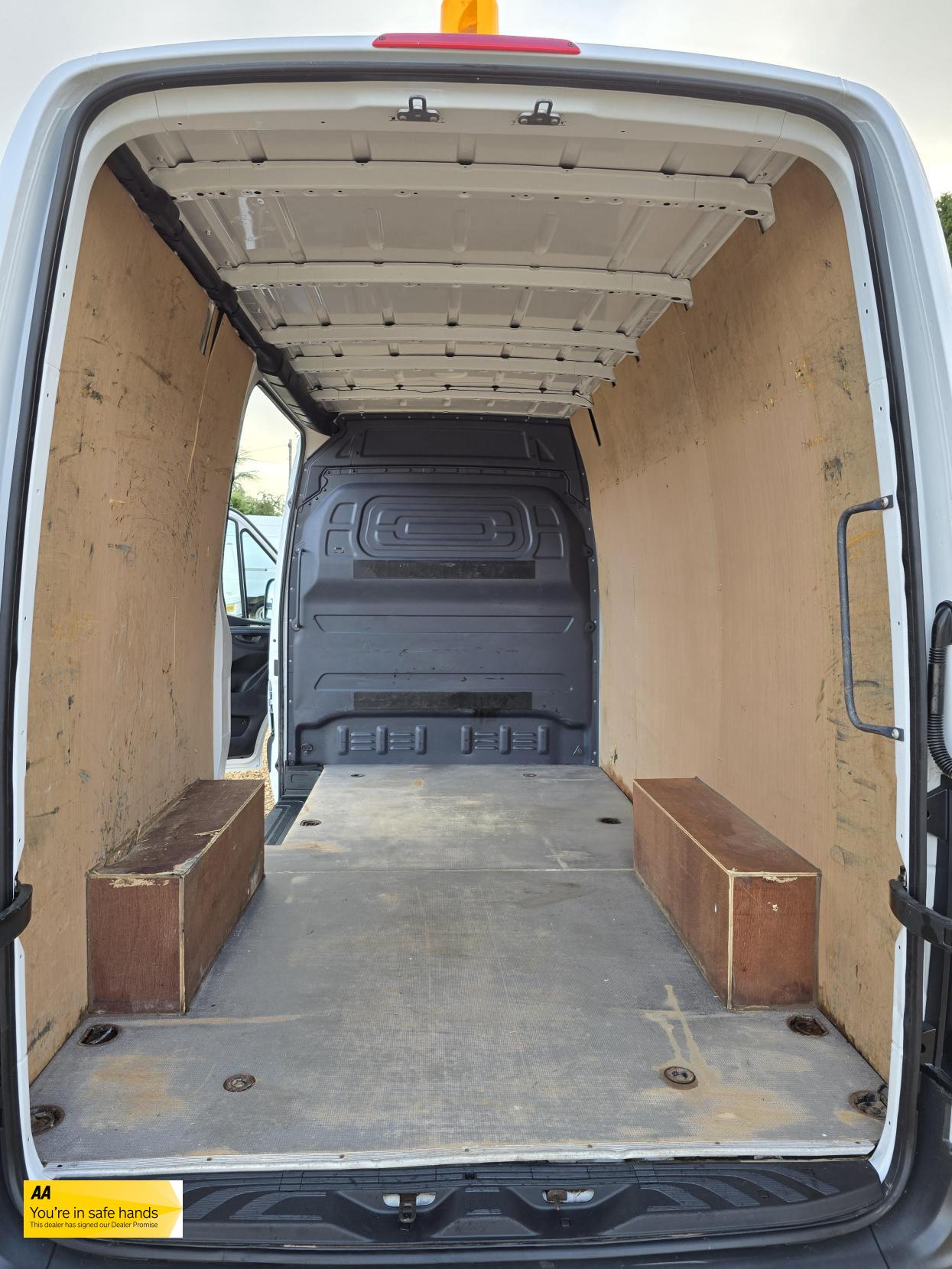 Mercedes-Benz Sprinter 2.1 316 CDI Panel Van 5dr Diesel Manual RWD L2 H2 Euro 6 (163 ps)
