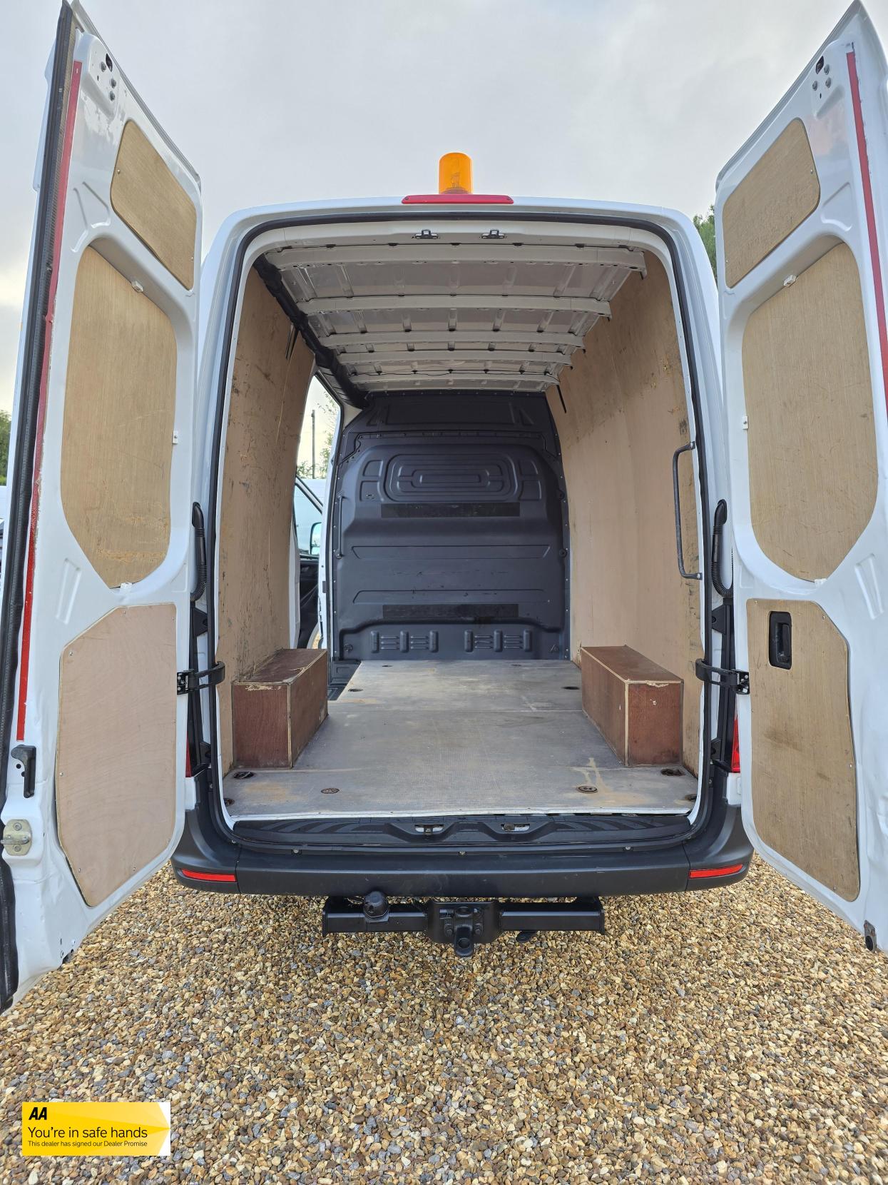 Mercedes-Benz Sprinter 2.1 316 CDI Panel Van 5dr Diesel Manual RWD L2 H2 Euro 6 (163 ps)
