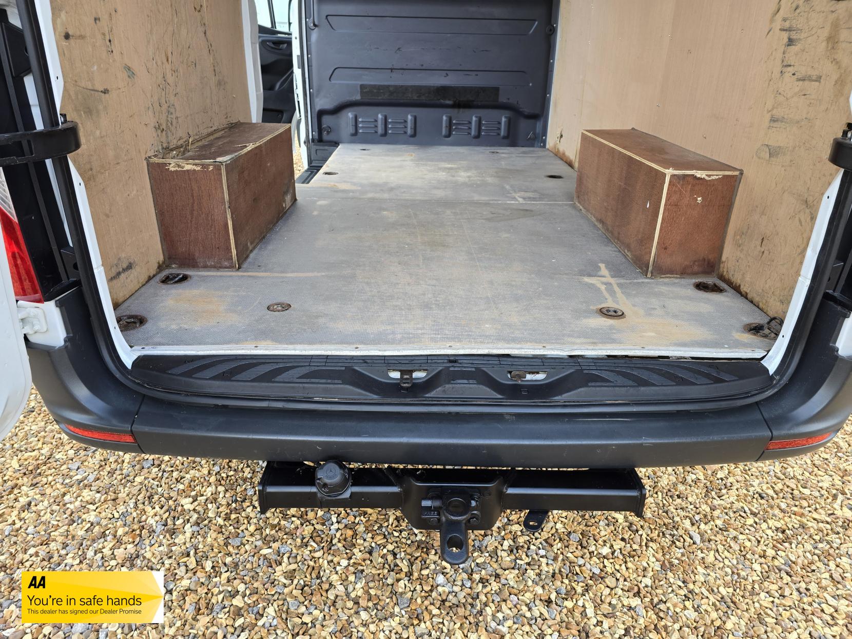 Mercedes-Benz Sprinter 2.1 316 CDI Panel Van 5dr Diesel Manual RWD L2 H2 Euro 6 (163 ps)