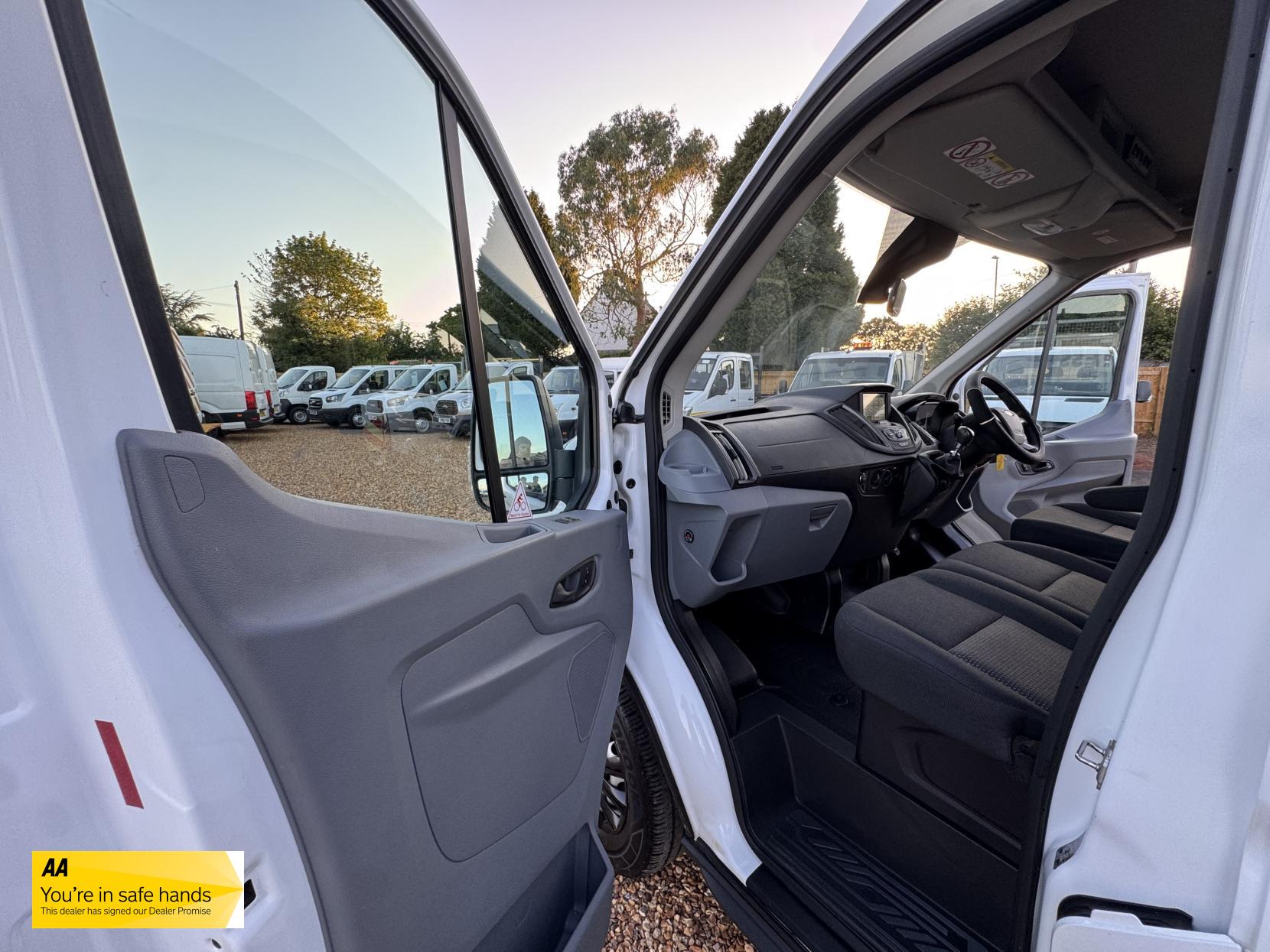 Ford Transit 350 EcoBlue Panel Van 5dr Diesel Manual RWD L2 H2 Euro 6 (130 ps)