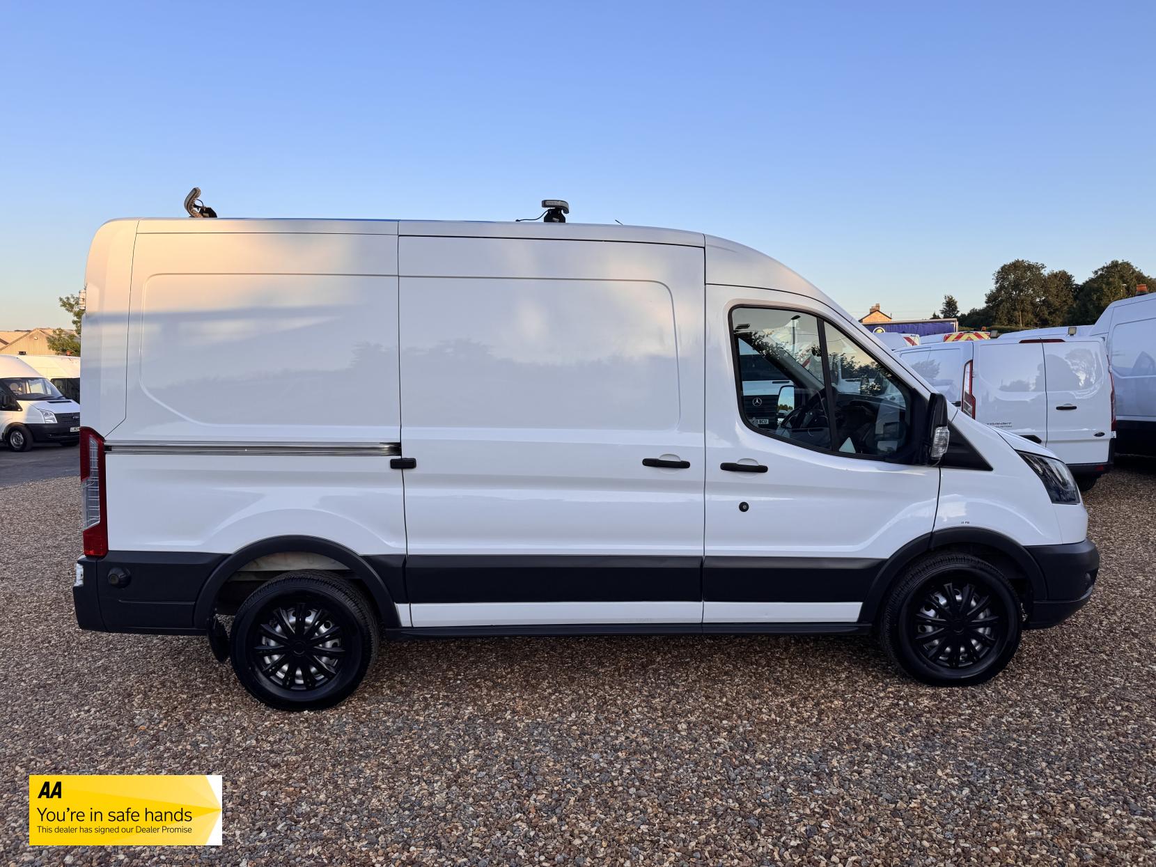 Ford Transit 350 EcoBlue Panel Van 5dr Diesel Manual RWD L2 H2 Euro 6 (130 ps)