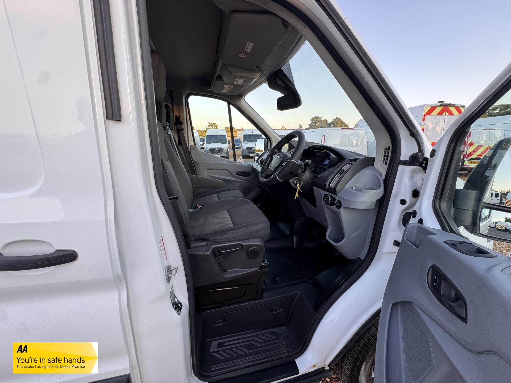 Ford Transit 350 EcoBlue Panel Van 5dr Diesel Manual RWD L2 H2 Euro 6 (130 ps)