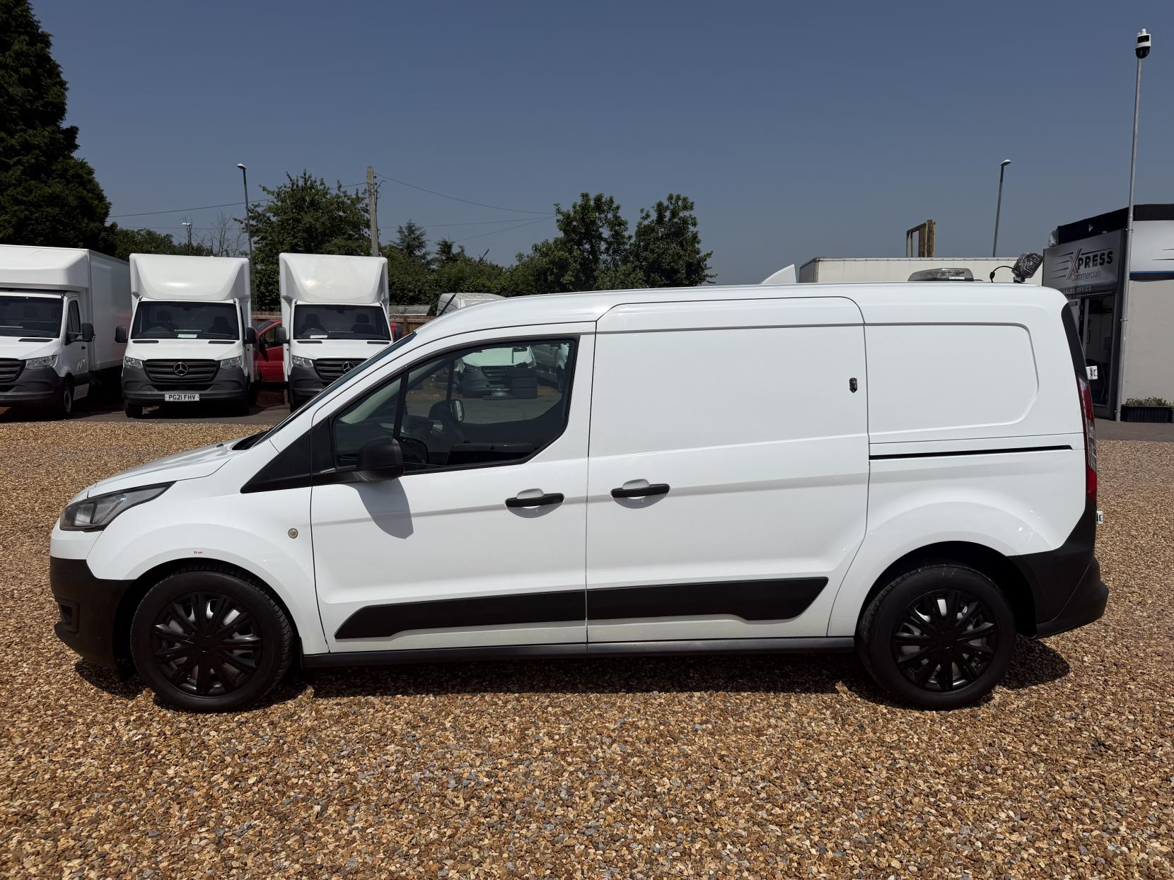 2020 Ford Transit Connect 1.5 240 EcoBlue Leader Panel Van 5dr Diesel Manual L2 Euro 6 (s/s) (100 ps) - Thumbnail 9