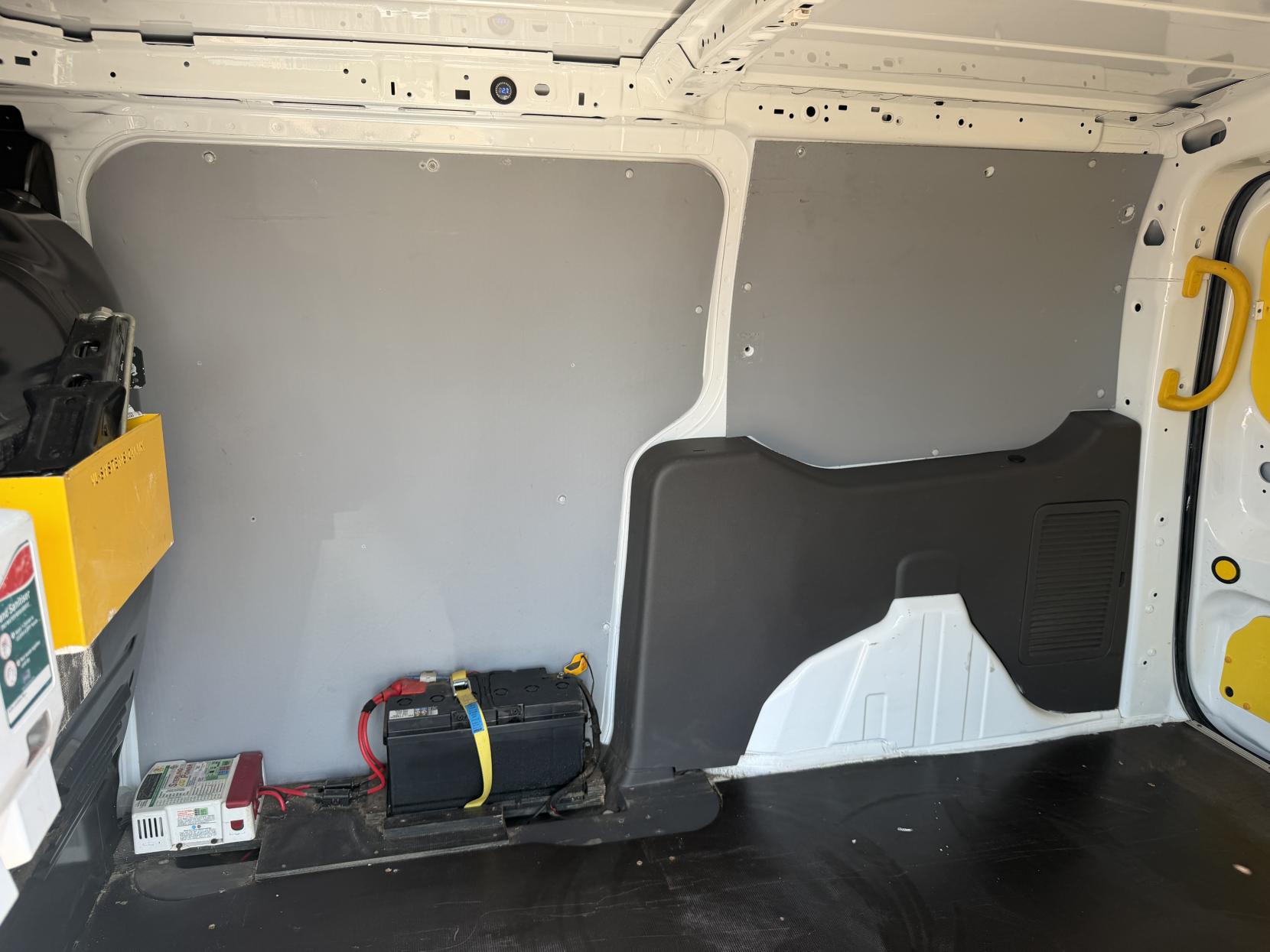 2020 Ford Transit Connect 1.5 240 EcoBlue Leader Panel Van 5dr Diesel Manual L2 Euro 6 (s/s) (100 ps) - Thumbnail 23