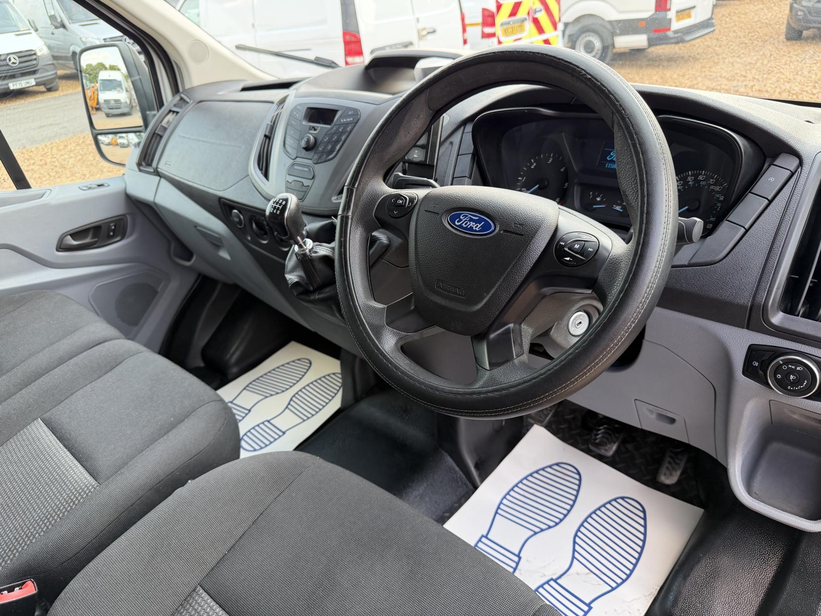 2016 Ford Transit 2.2 TDCi 350 Panel Van 5dr Diesel Manual RWD L2 H3 Euro 5 (155 ps) - Thumbnail 2