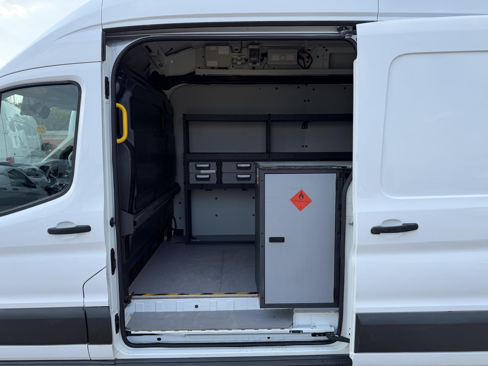 2016 Ford Transit 2.2 TDCi 350 Panel Van 5dr Diesel Manual RWD L2 H3 Euro 5 (155 ps) - Thumbnail 22