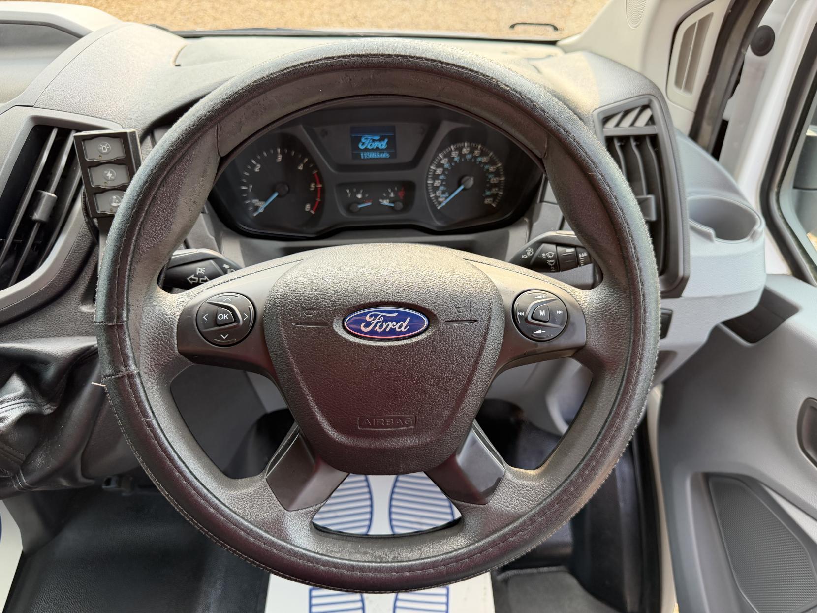 2016 Ford Transit 2.2 TDCi 350 Panel Van 5dr Diesel Manual RWD L2 H3 Euro 5 (155 ps) - Thumbnail 44