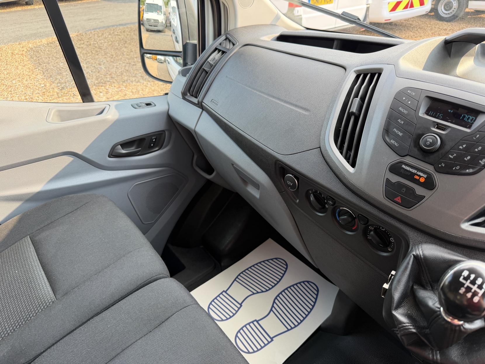 2016 Ford Transit 2.2 TDCi 350 Panel Van 5dr Diesel Manual RWD L2 H3 Euro 5 (155 ps) - Thumbnail 55