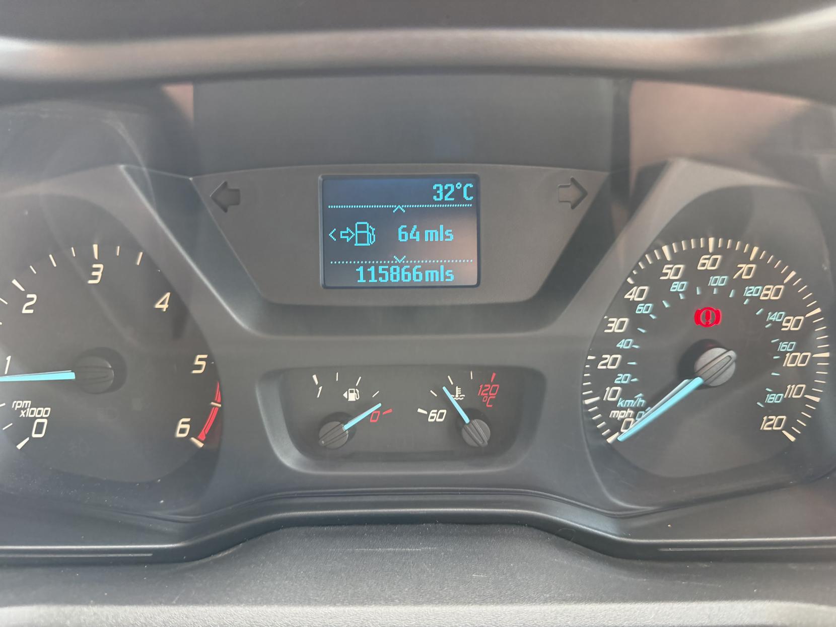 2016 Ford Transit 2.2 TDCi 350 Panel Van 5dr Diesel Manual RWD L2 H3 Euro 5 (155 ps) - Thumbnail 46
