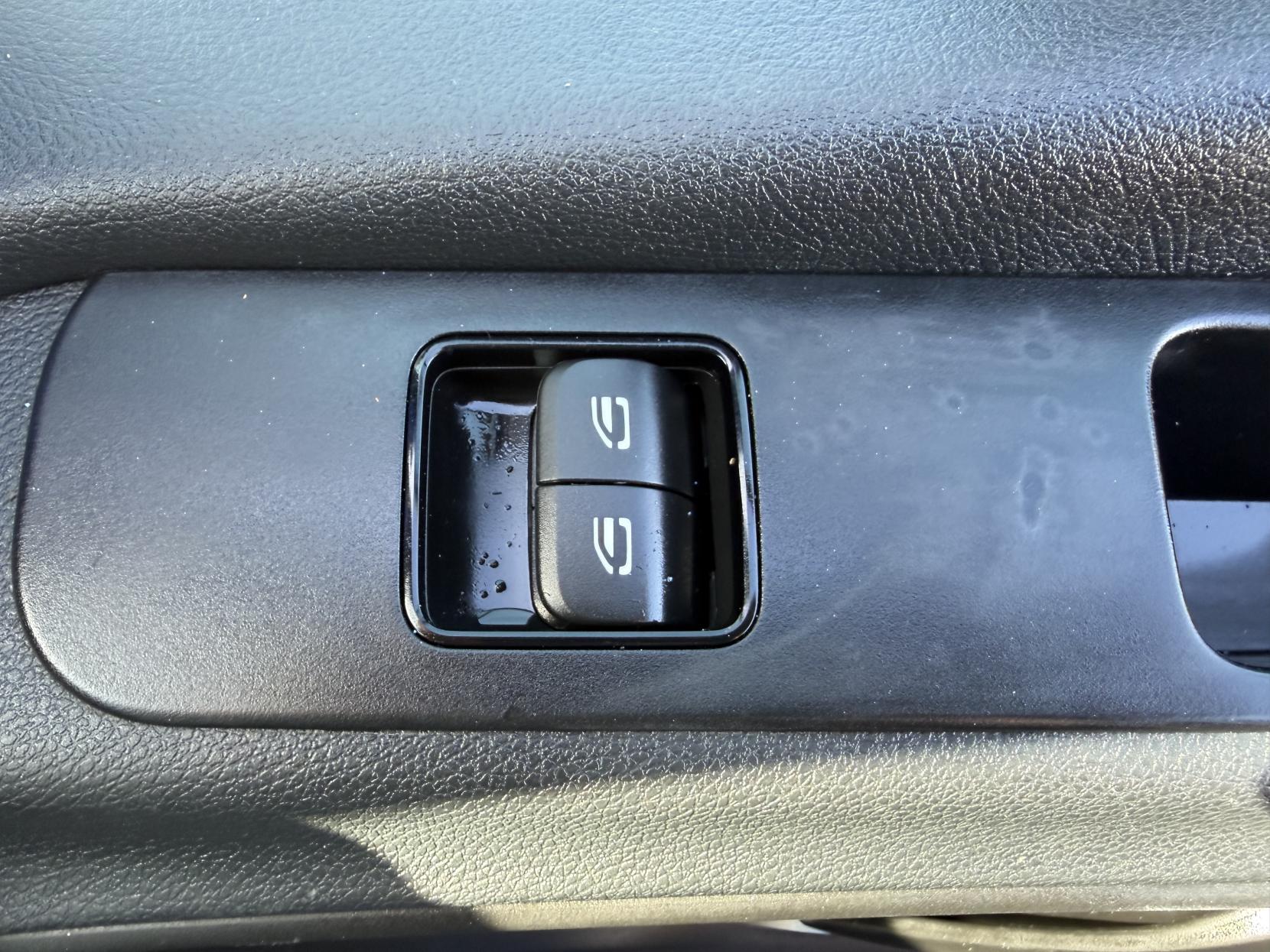 Mercedes-Benz Sprinter 2.1 314 CDI Panel Van 5dr Diesel Manual RWD L2 H2 Euro 6 (143 ps)