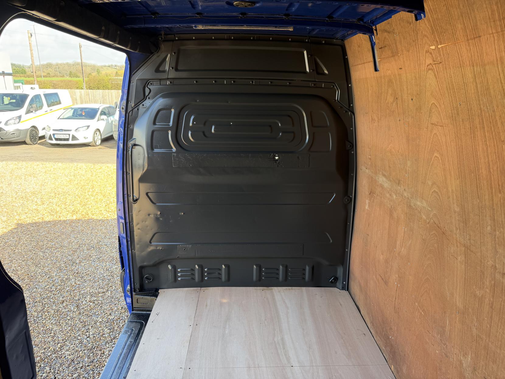 Mercedes-Benz Sprinter 2.1 314 CDI Panel Van 5dr Diesel Manual RWD L2 H2 Euro 6 (143 ps)