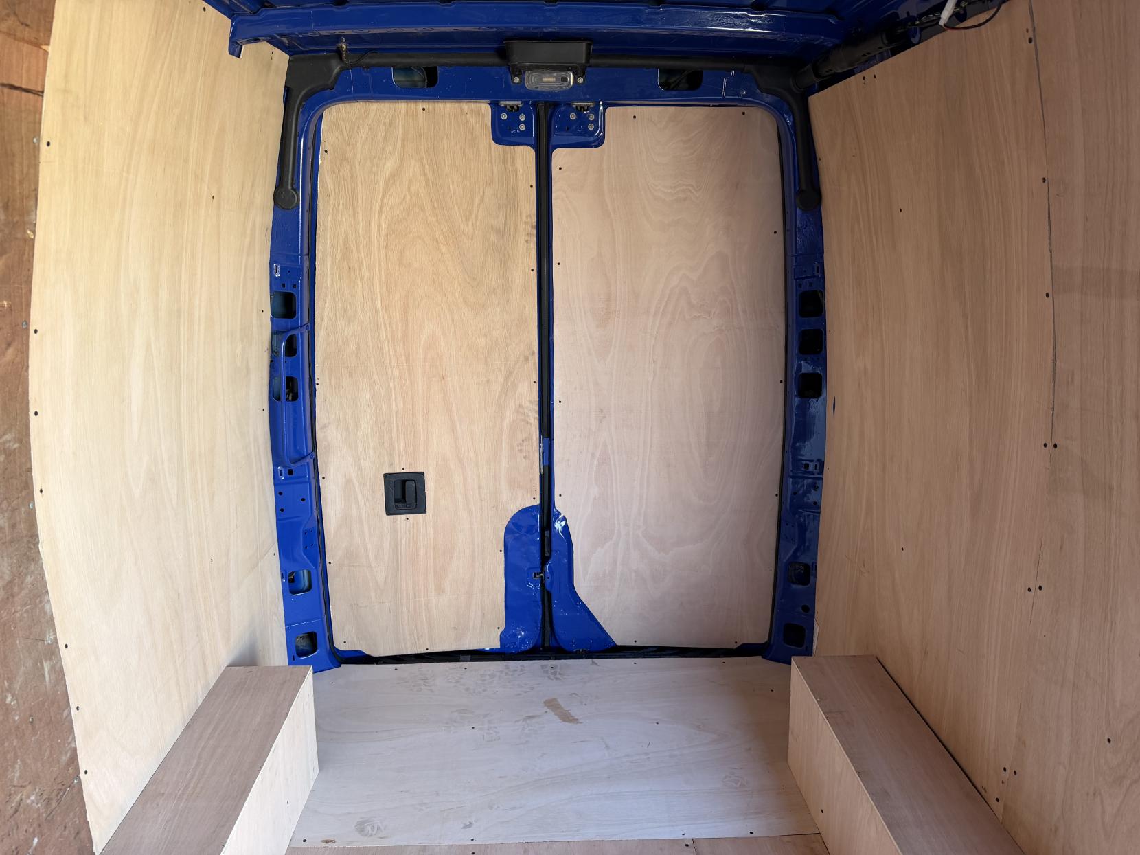 Mercedes-Benz Sprinter 2.1 314 CDI Panel Van 5dr Diesel Manual RWD L2 H2 Euro 6 (143 ps)