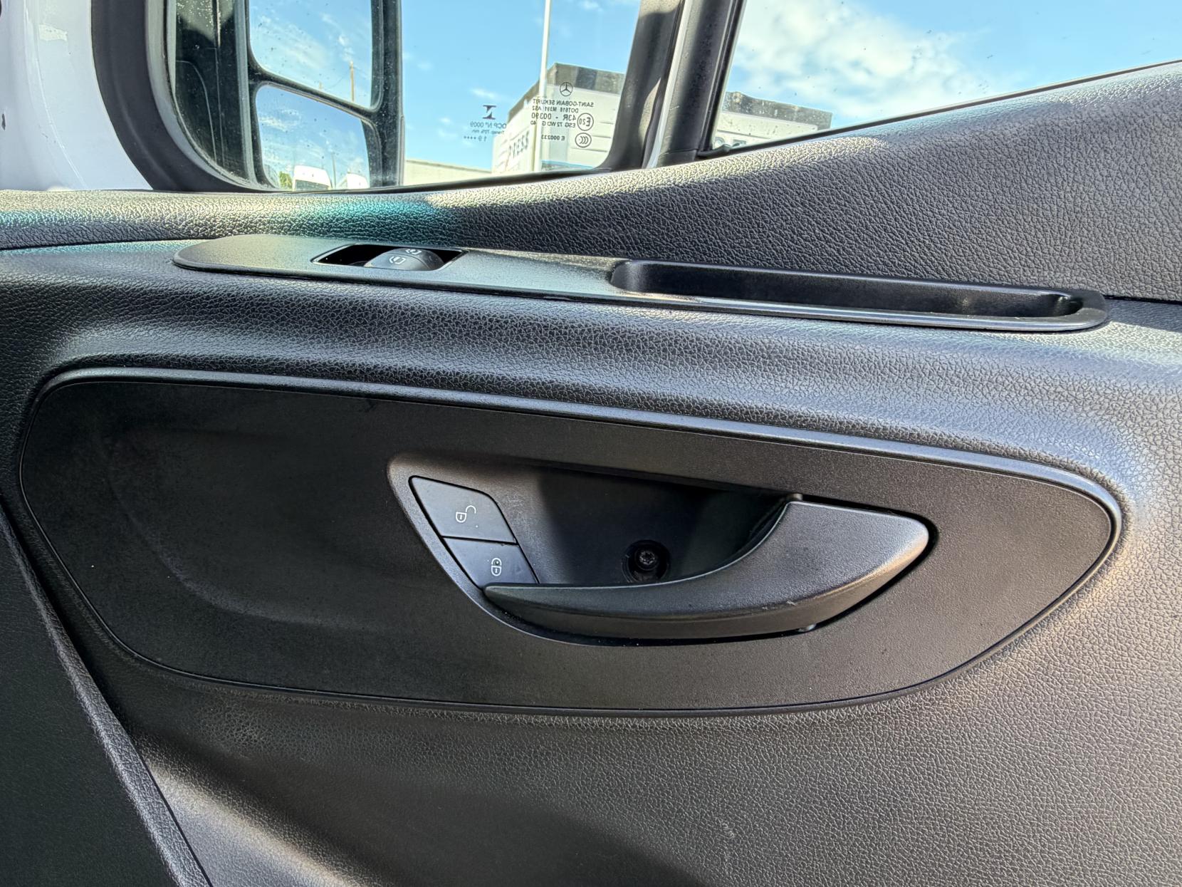 2019 Mercedes-Benz Sprinter 2.1 311 CDI Panel Van 5dr Diesel Manual RWD L3 H2 Euro 6 (114 ps) - Thumbnail 21
