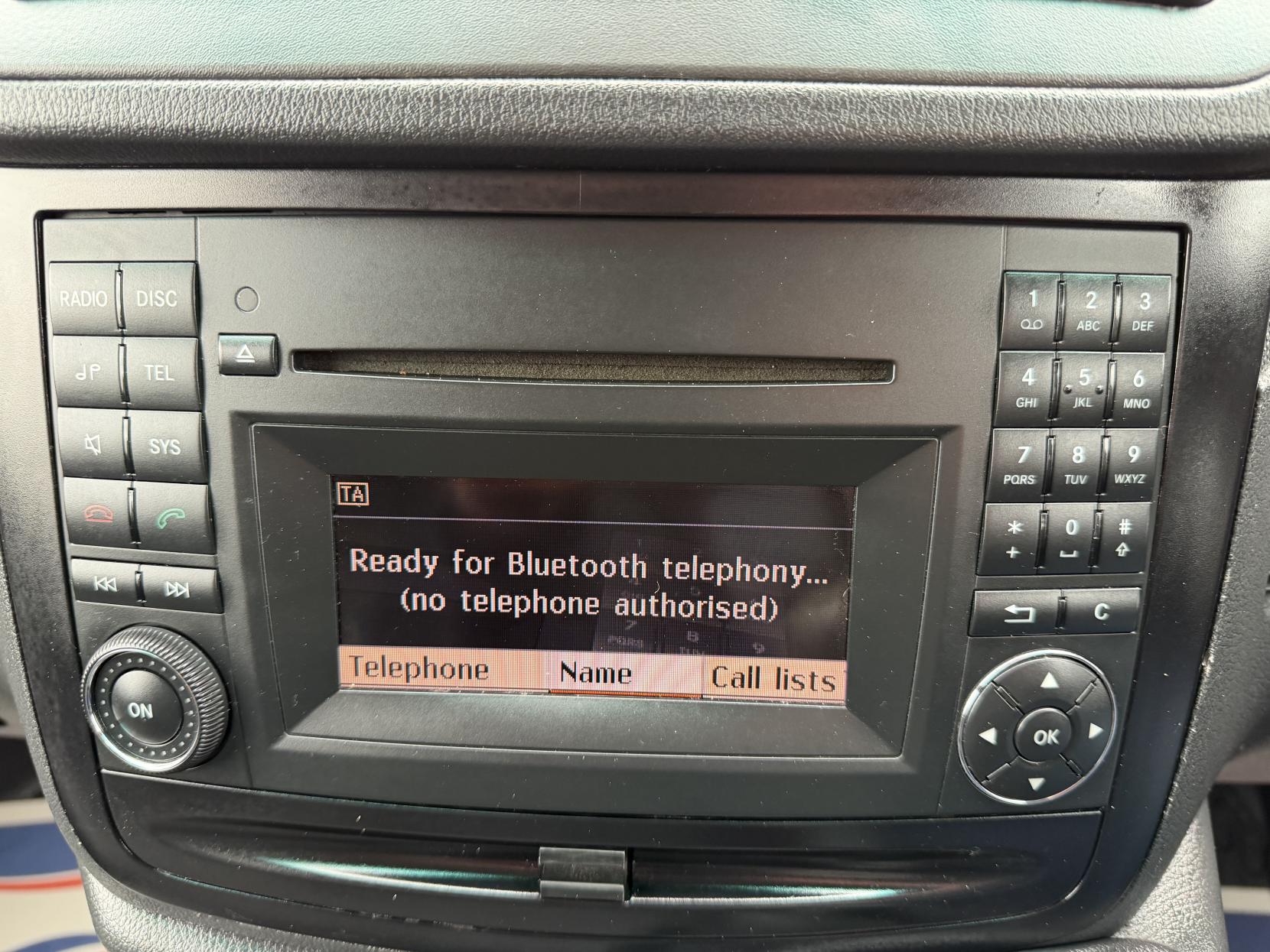 Mercedes-Benz Vito 2.1 113 CDi Dualiner Minibus 5dr Diesel Manual L1 (198 g/km, 136 bhp)