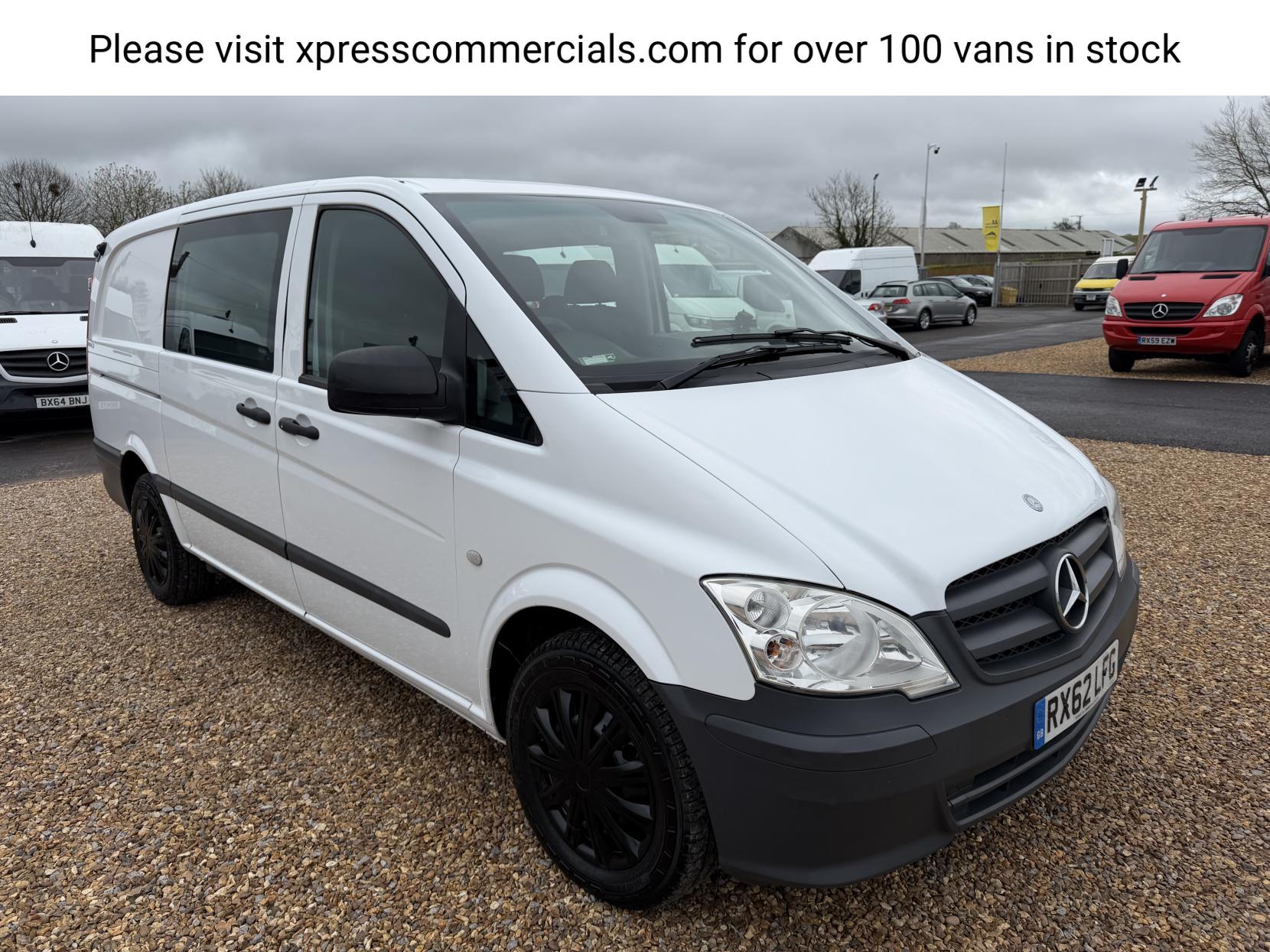 Mercedes-Benz Vito 2.1 113 CDi Dualiner Minibus 5dr Diesel Manual L1 (198 g/km, 136 bhp)