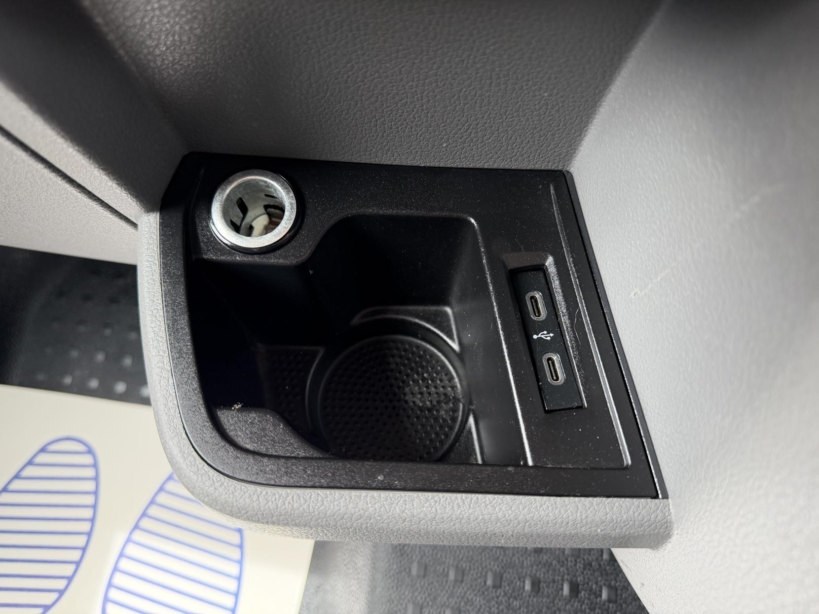 2021 Volkswagen Transporter 2.0 TDI T28 Startline Panel Van 5dr Diesel Manual FWD SWB Euro 6 (s/s) (110 ps) - Thumbnail 42