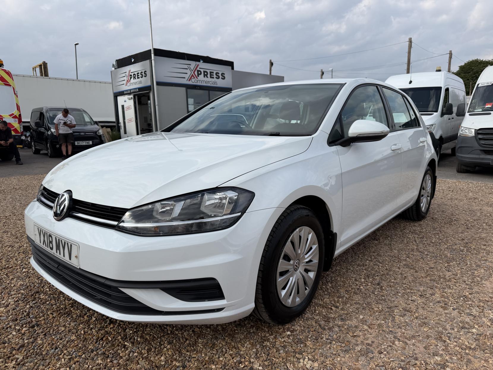 2018 Volkswagen Golf 1.0 TSI S Hatchback 5dr Petrol Manual Euro 6 (s/s) (85 ps) - Thumbnail 7