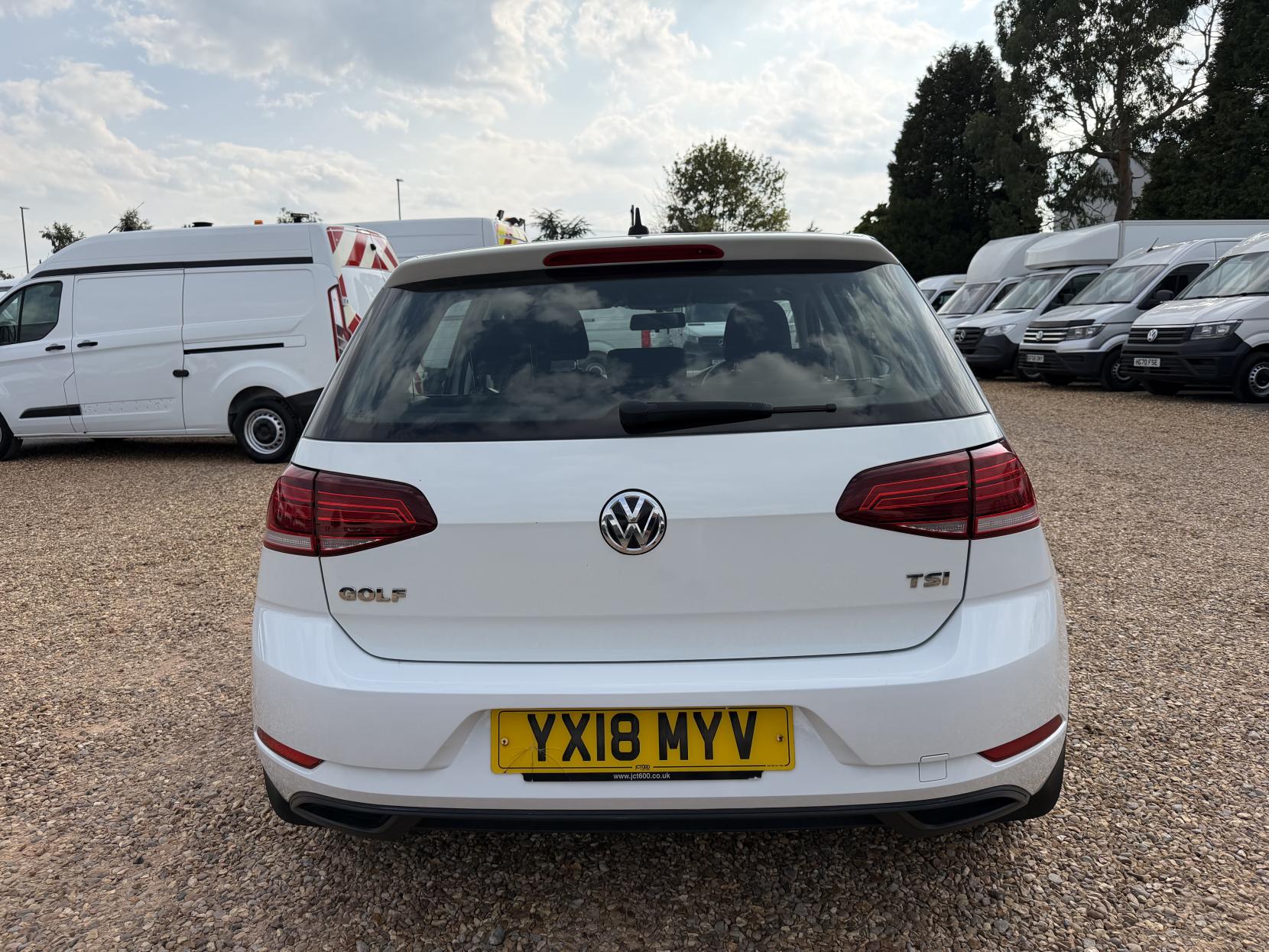 2018 Volkswagen Golf 1.0 TSI S Hatchback 5dr Petrol Manual Euro 6 (s/s) (85 ps) - Thumbnail 10