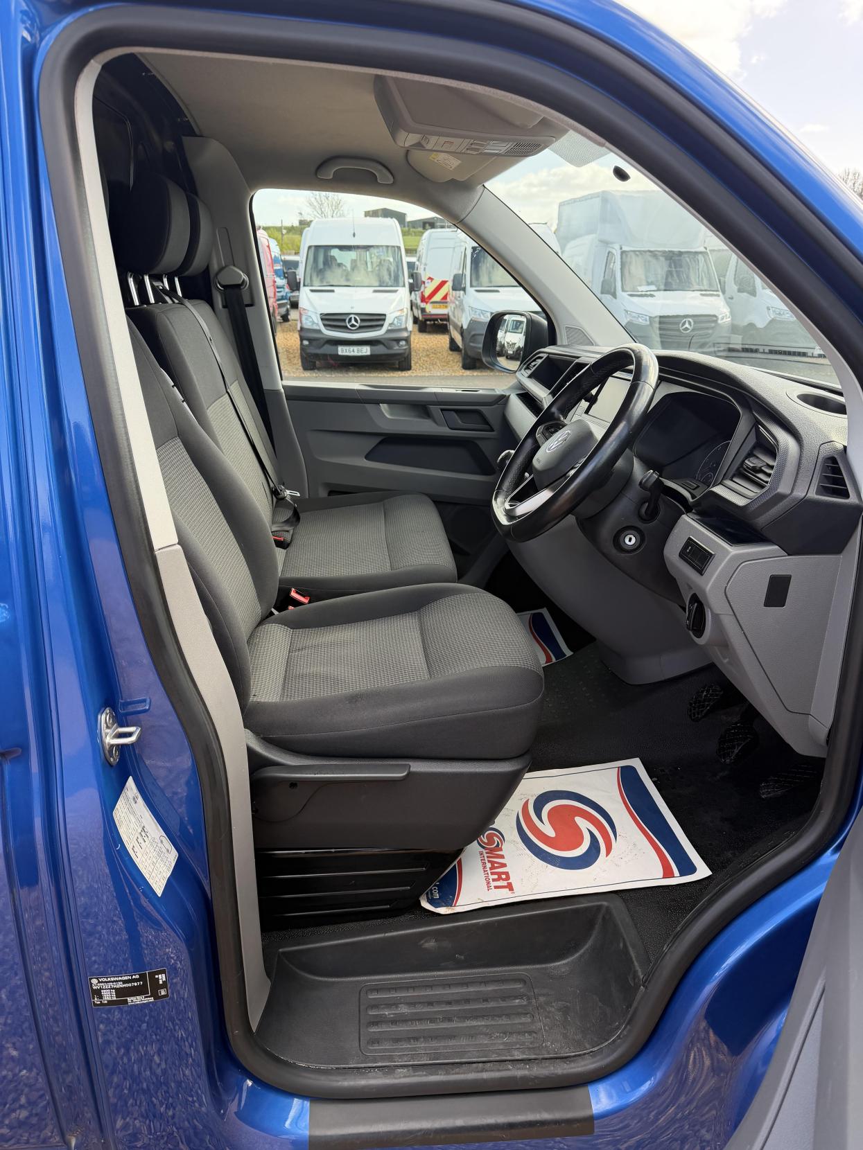 Volkswagen Transporter 2.0 TDI T28 Startline Panel Van 5dr Diesel Manual FWD SWB Euro 6 (s/s) (110 ps)