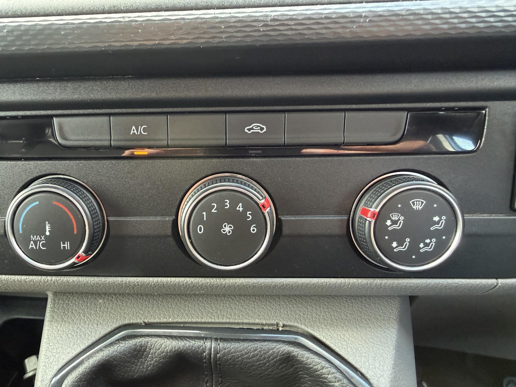 Volkswagen Transporter 2.0 TDI T28 Startline Panel Van 5dr Diesel Manual FWD SWB Euro 6 (s/s) (110 ps)