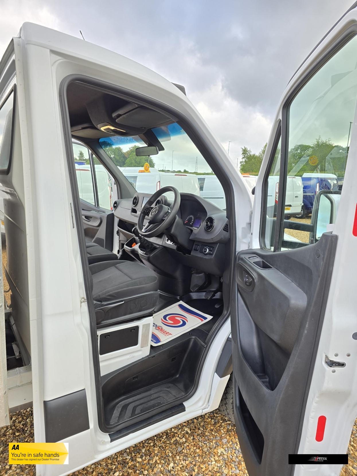 Mercedes-Benz Sprinter Sprinter 2.1 316 CDI Ready To Work Dropside 2dr Diesel Manual RWD L3 Euro 6 (163 ps)