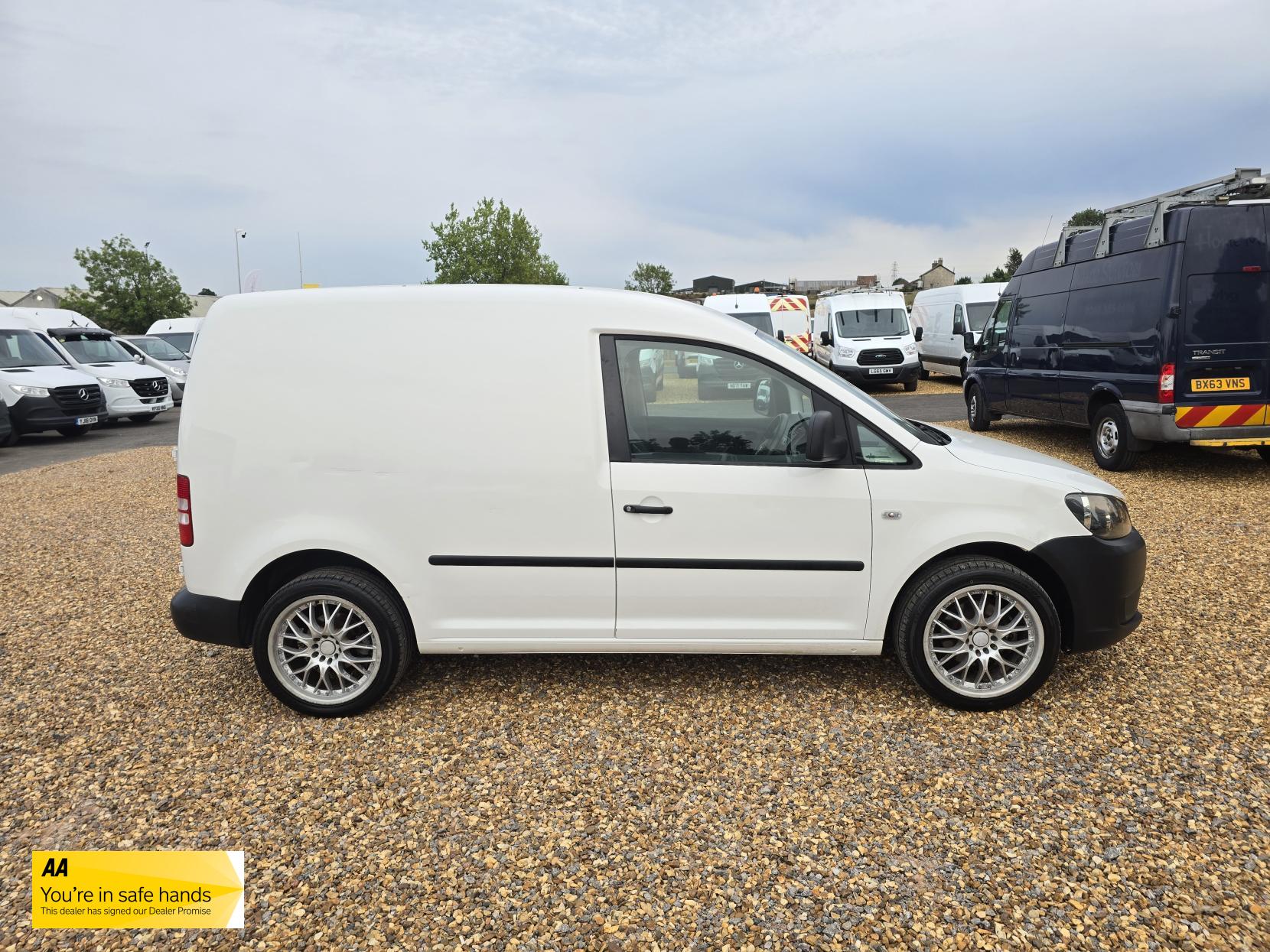 Volkswagen Caddy 1.6 TDI BlueMotion Tech C20 Panel Van 4dr Diesel Manual L1 H1 (139 g/km, 74 bhp)