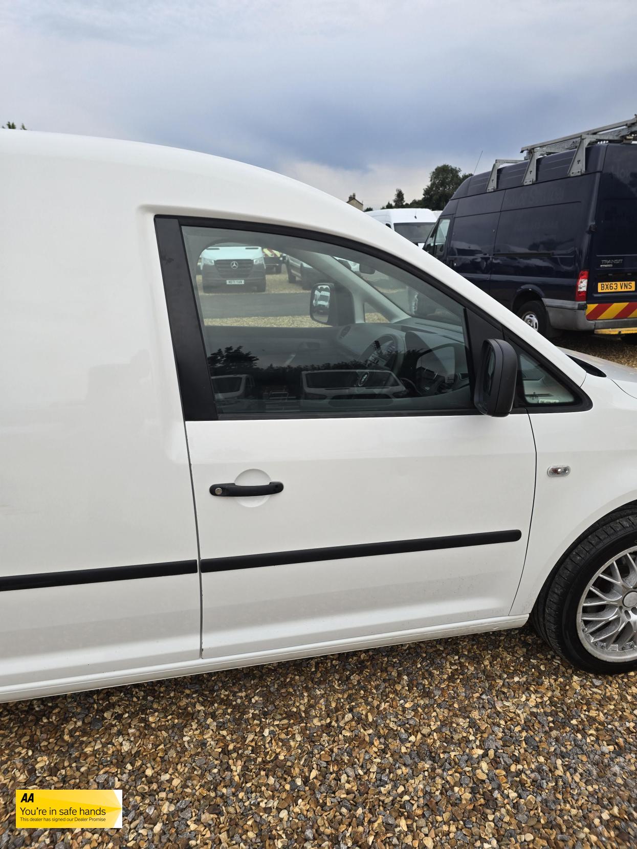 Volkswagen Caddy 1.6 TDI BlueMotion Tech C20 Panel Van 4dr Diesel Manual L1 H1 (139 g/km, 74 bhp)